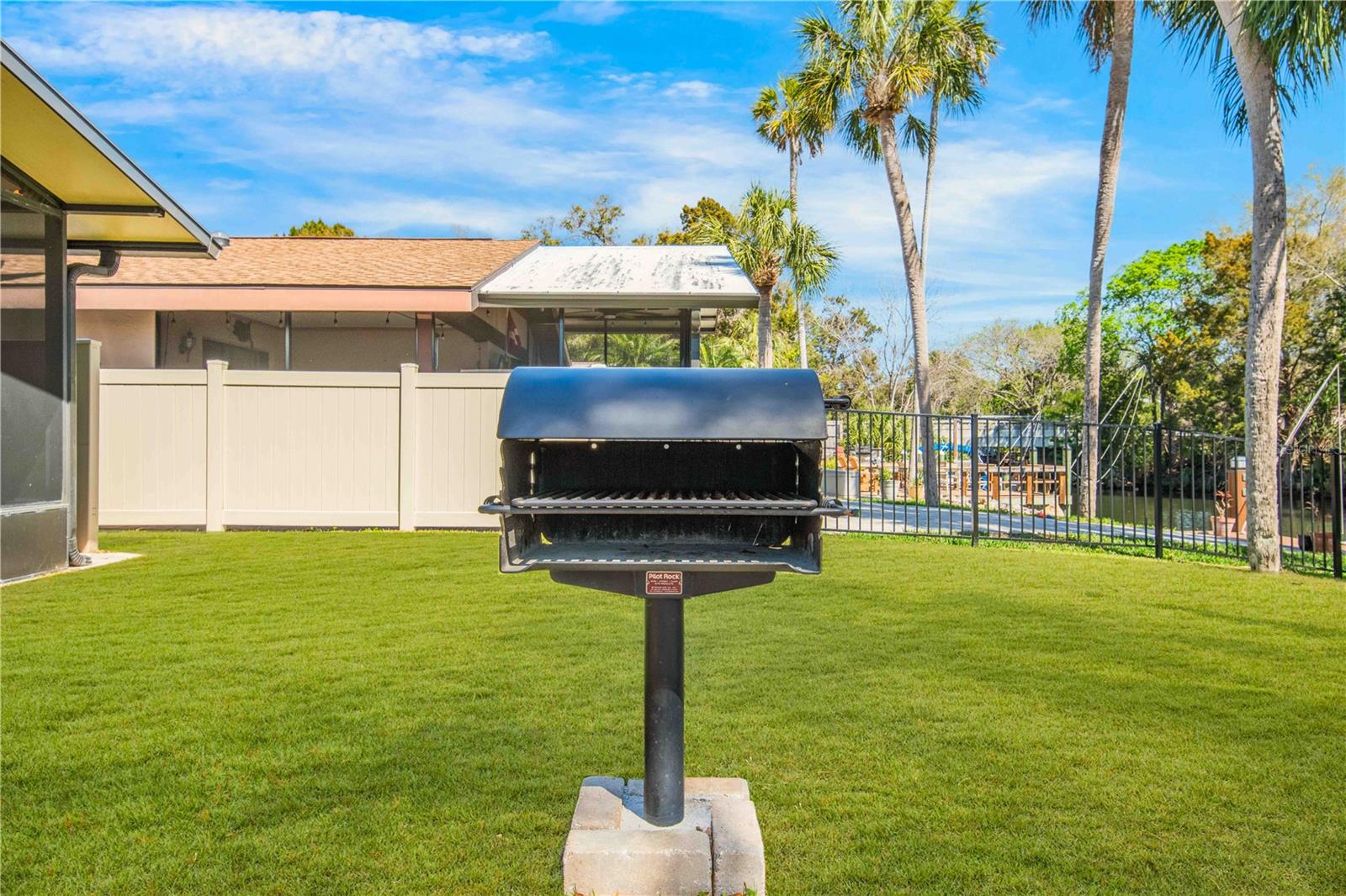 Image 57 of 65 For 11436 Clubview Drive