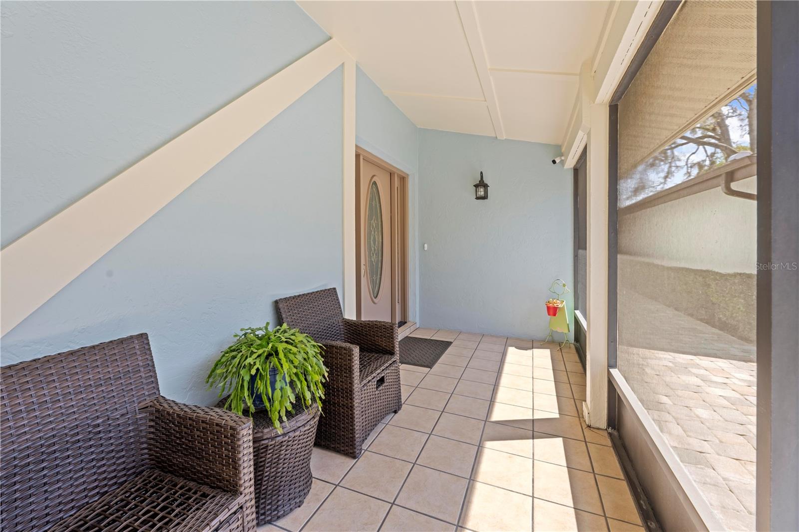 Image 9 of 65 For 11436 Clubview Drive