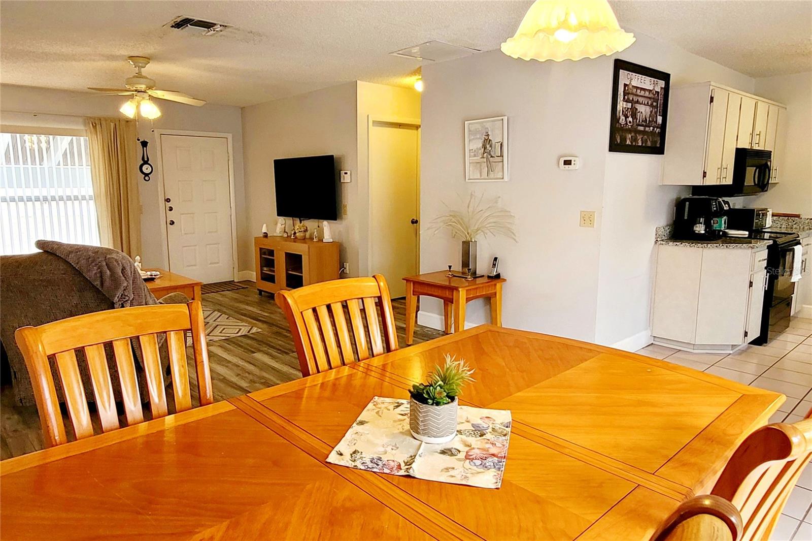 Image 12 of 40 For 11144 Heathwood Avenue