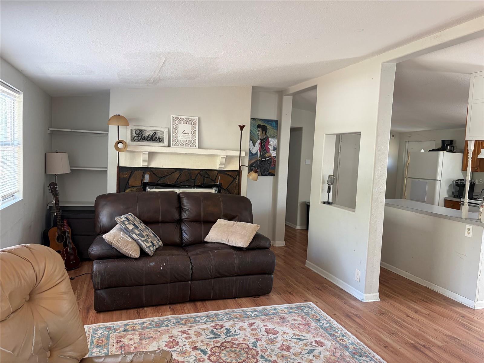 Listing photo id 17 for 6905 Pearson Lane