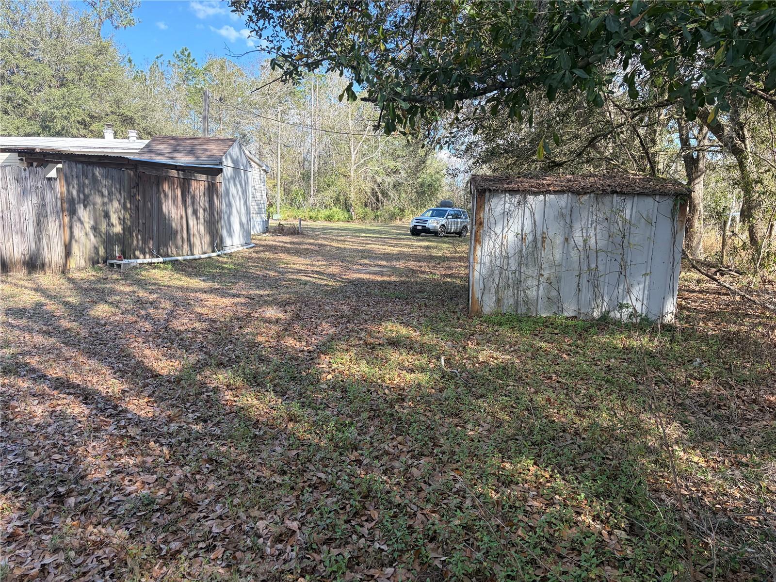 Listing photo id 27 for 6905 Pearson Lane