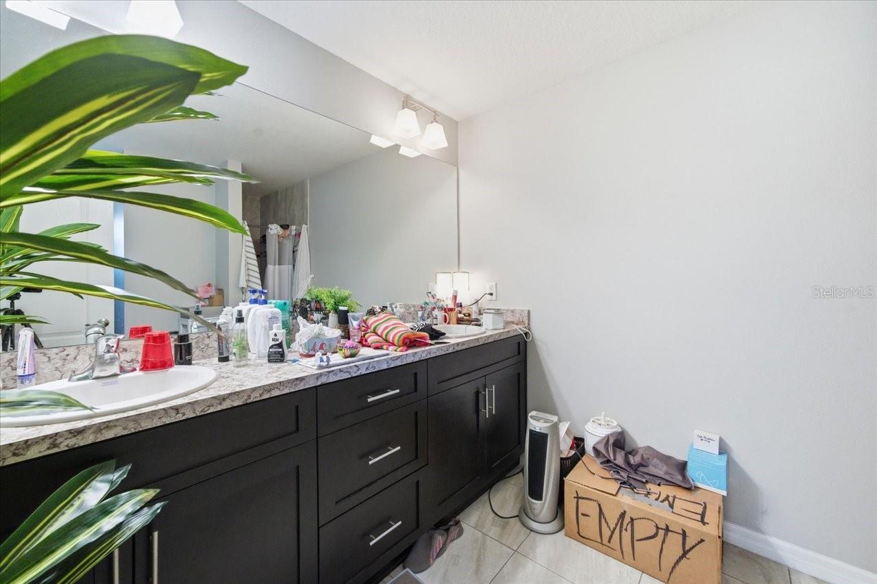 Image 41 of 54 For 12015 Phoenix Avenue