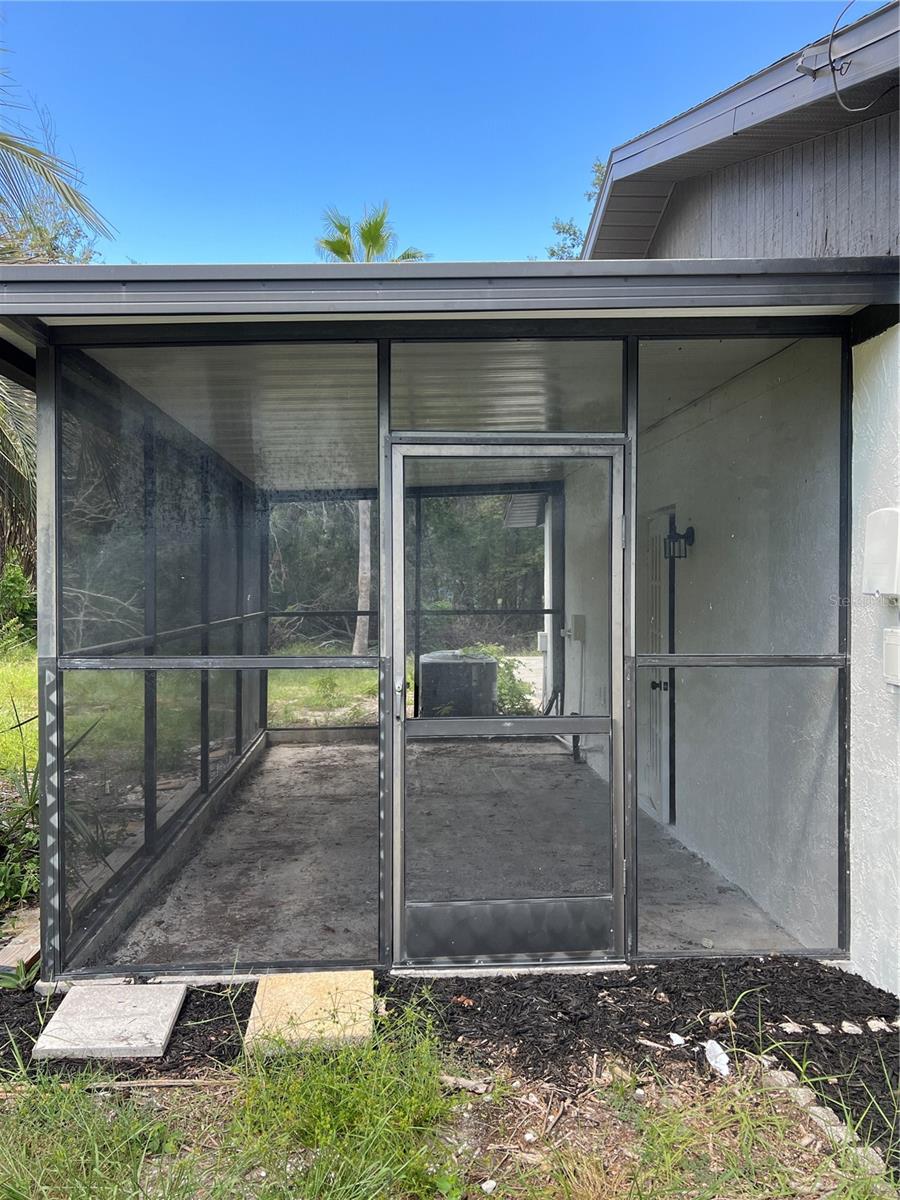 Image 10 of 11 For 11031 Spoonbill Road