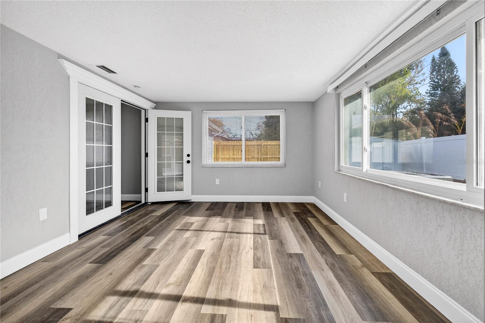 Image 11 of 26 For 5111 School Road