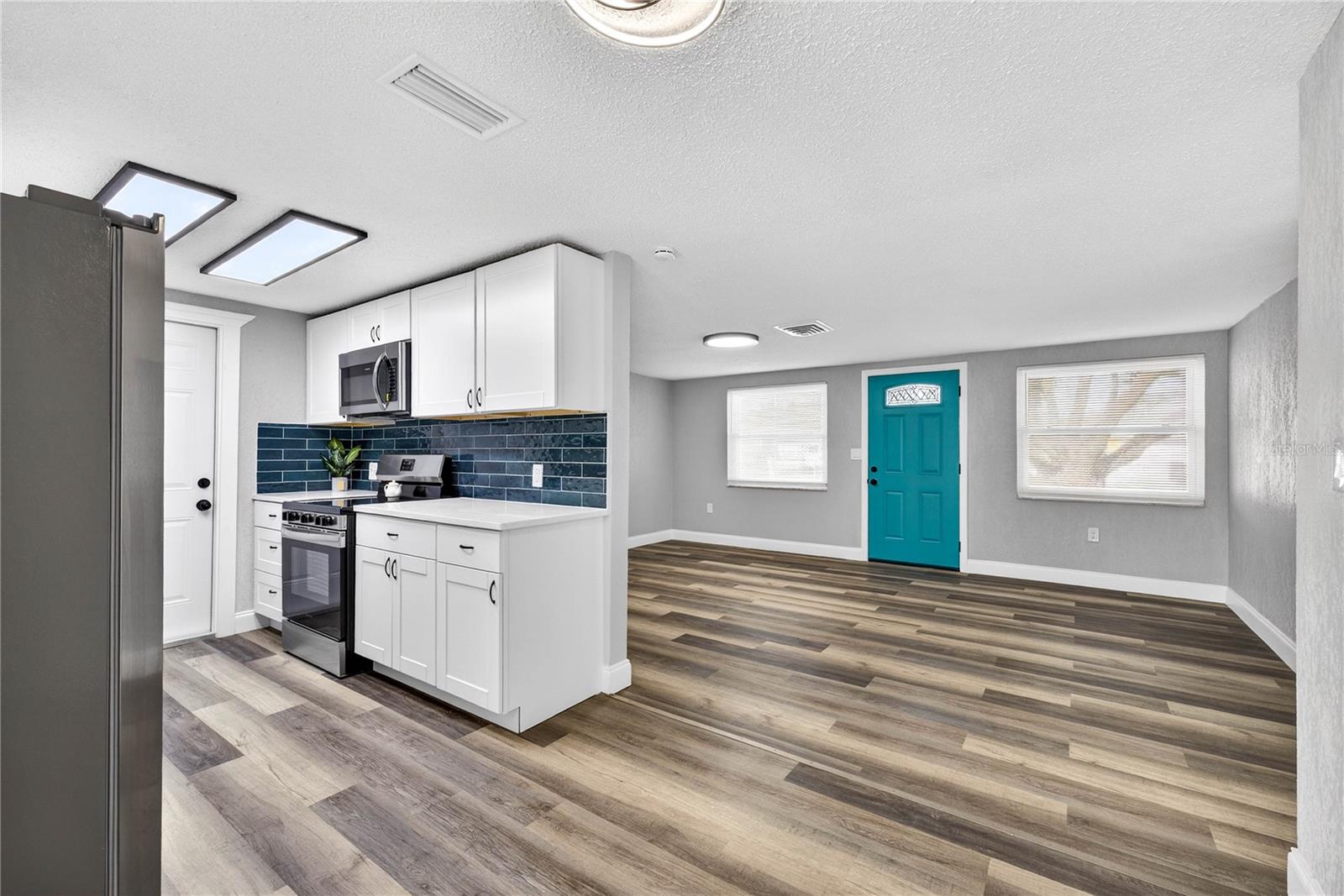 Image 7 of 26 For 5111 School Road