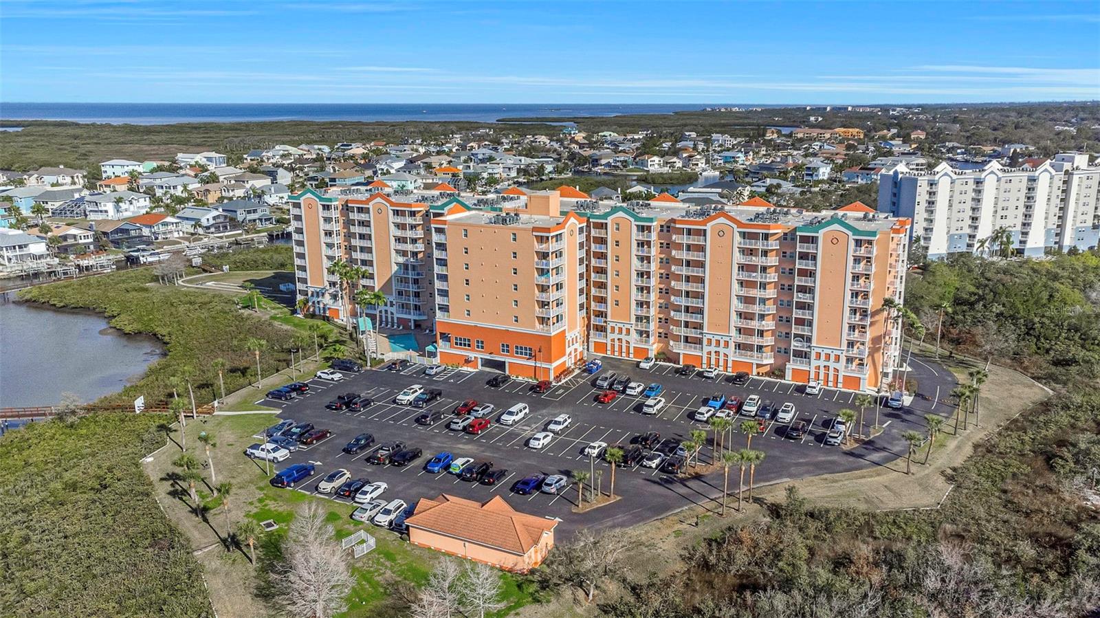 Image 40 of 53 For 4516 Seagull Drive 313