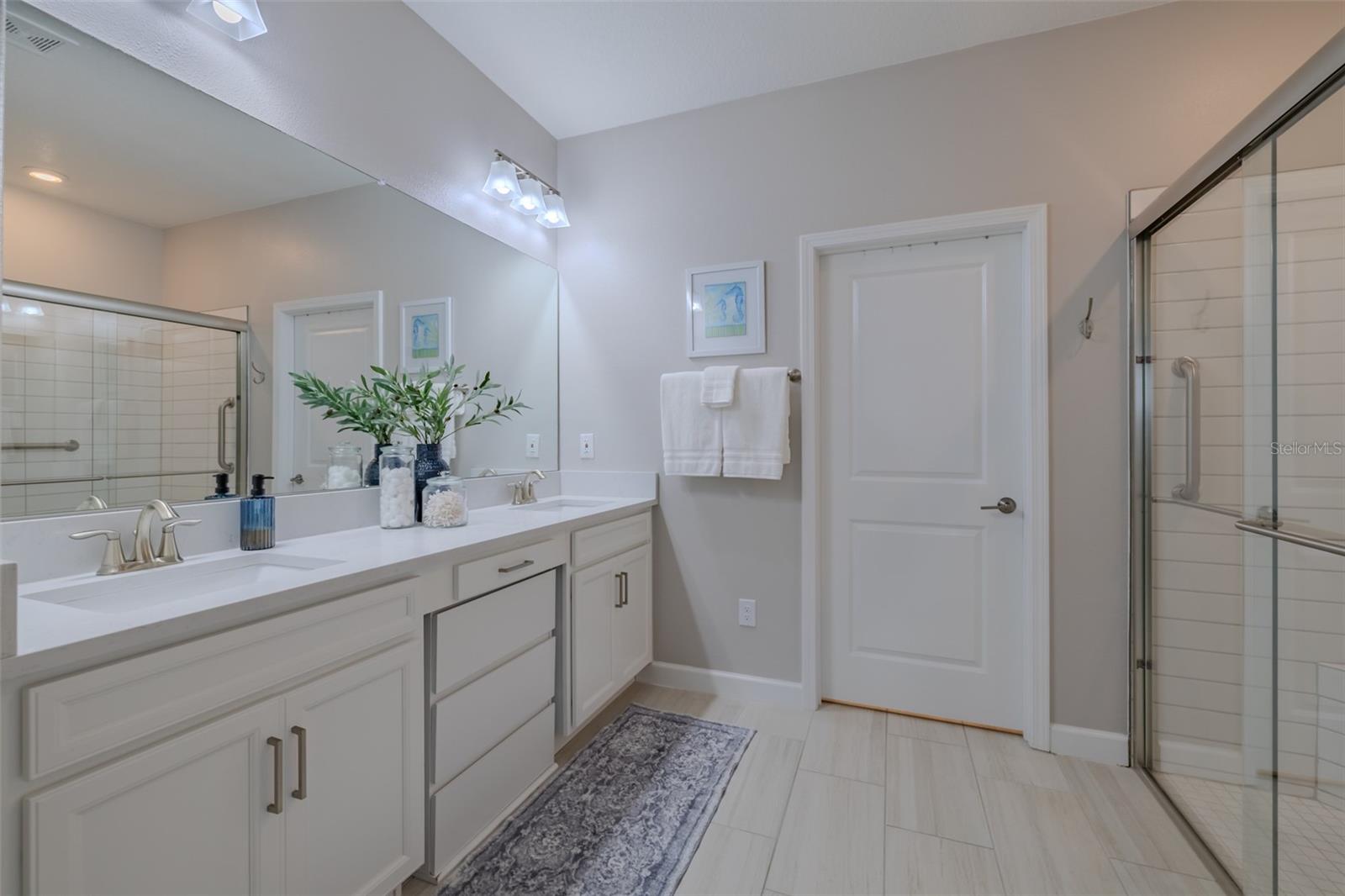 Image 30 of 56 For 10394 Tupper Cay Drive