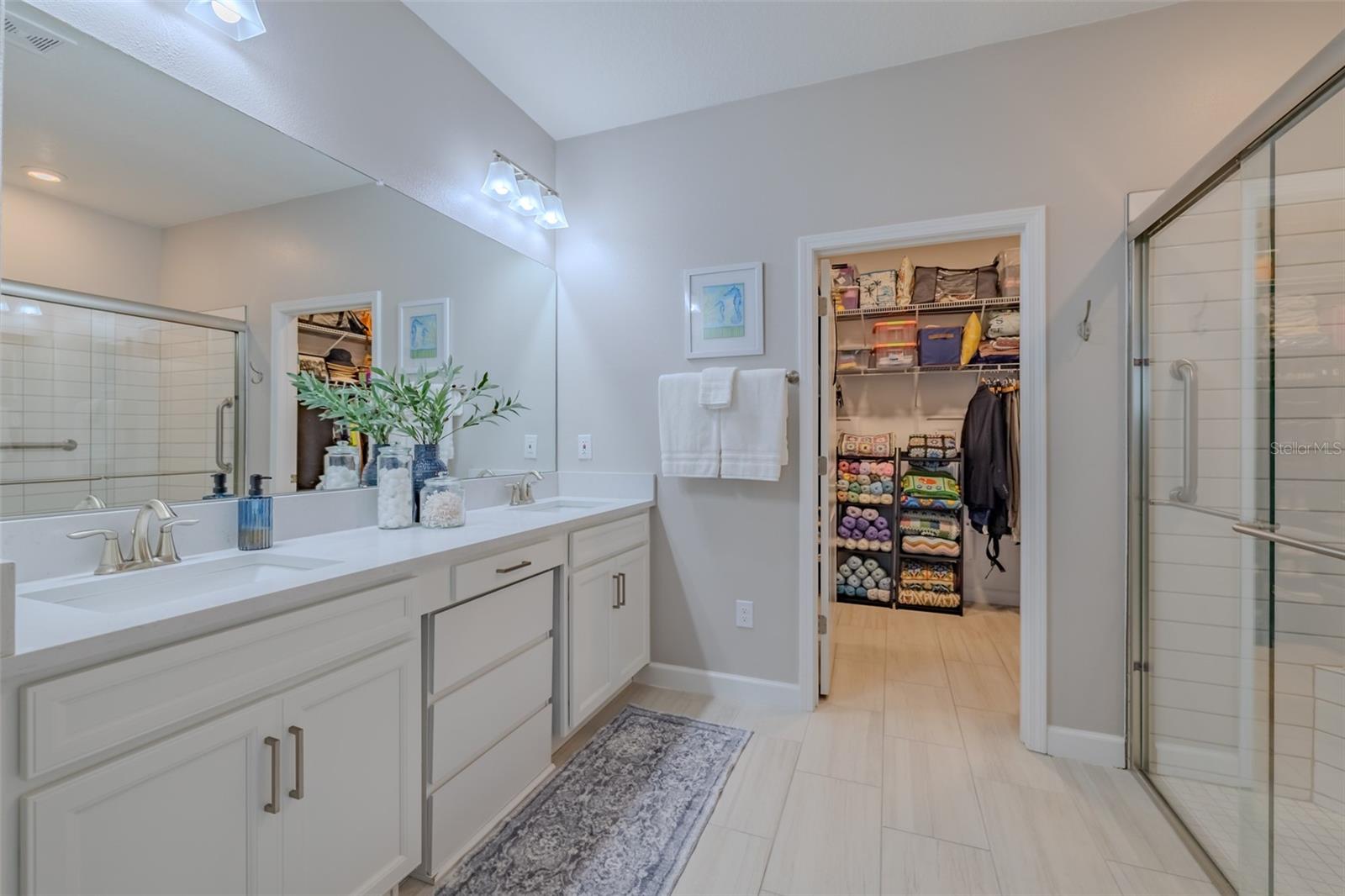 Image 31 of 56 For 10394 Tupper Cay Drive