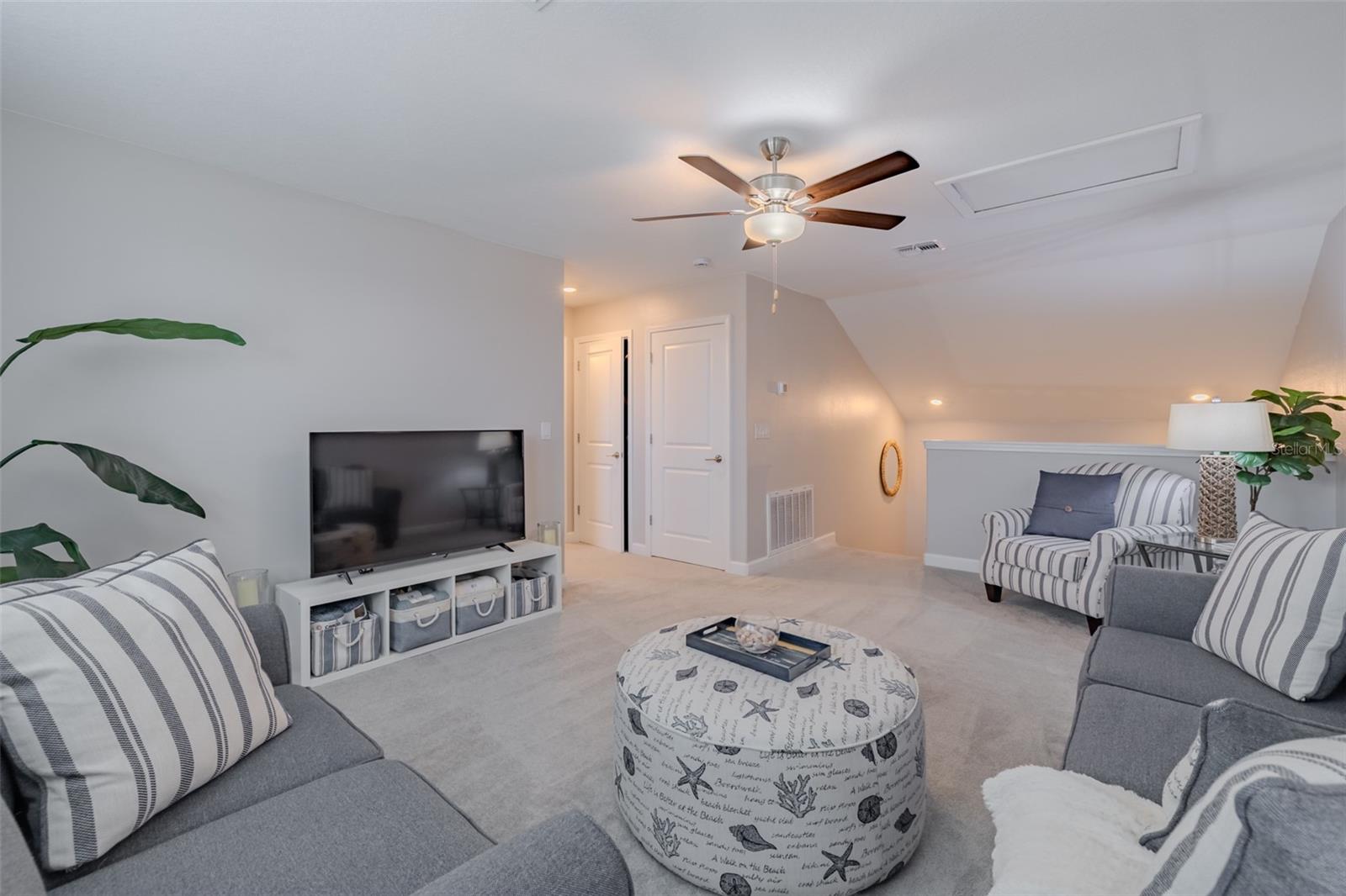 Image 36 of 56 For 10394 Tupper Cay Drive