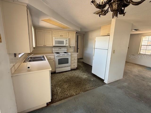 Image 7 of 18 For 7625 Farmlawn Drive