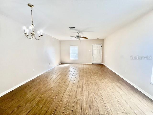 Image 5 of 50 For 15633 Stable Run Drive