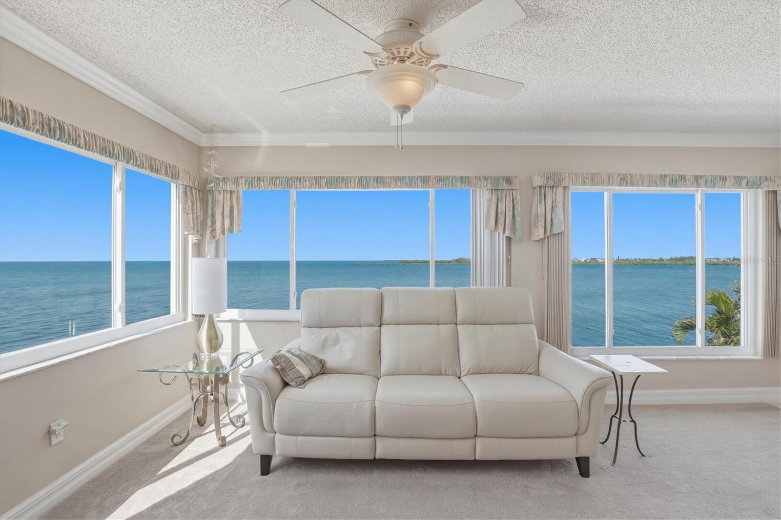 Image 17 of 99 For 6511 Driftwood Drive