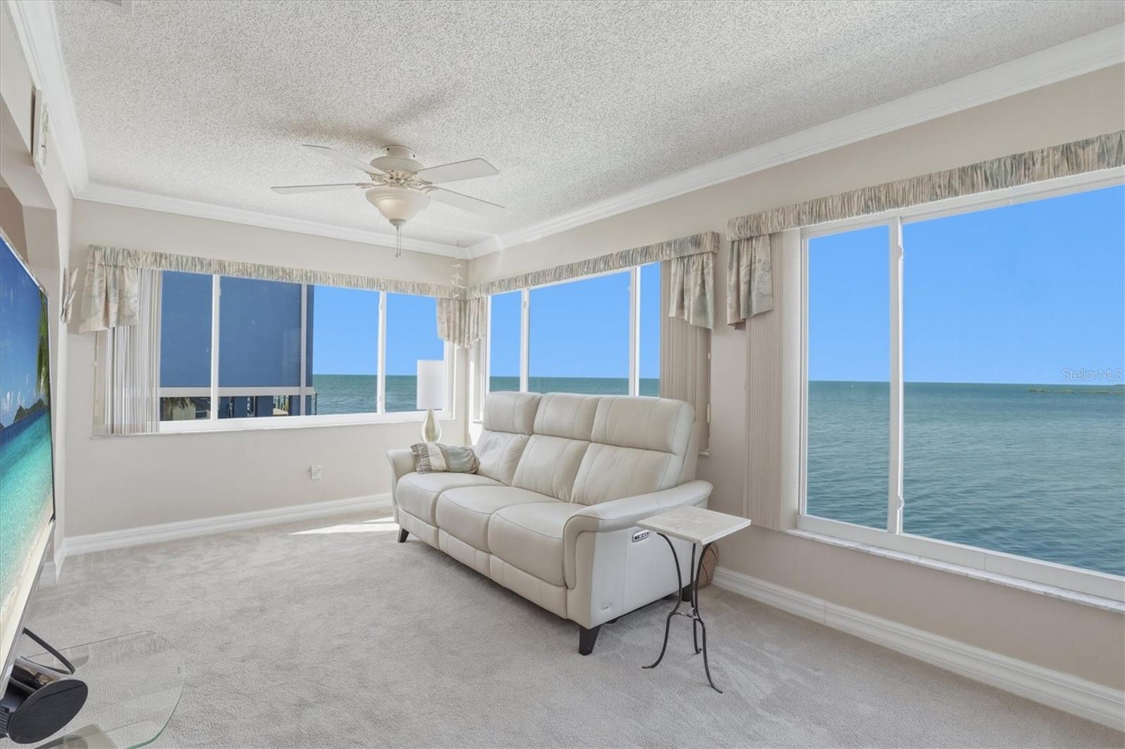 Image 18 of 99 For 6511 Driftwood Drive