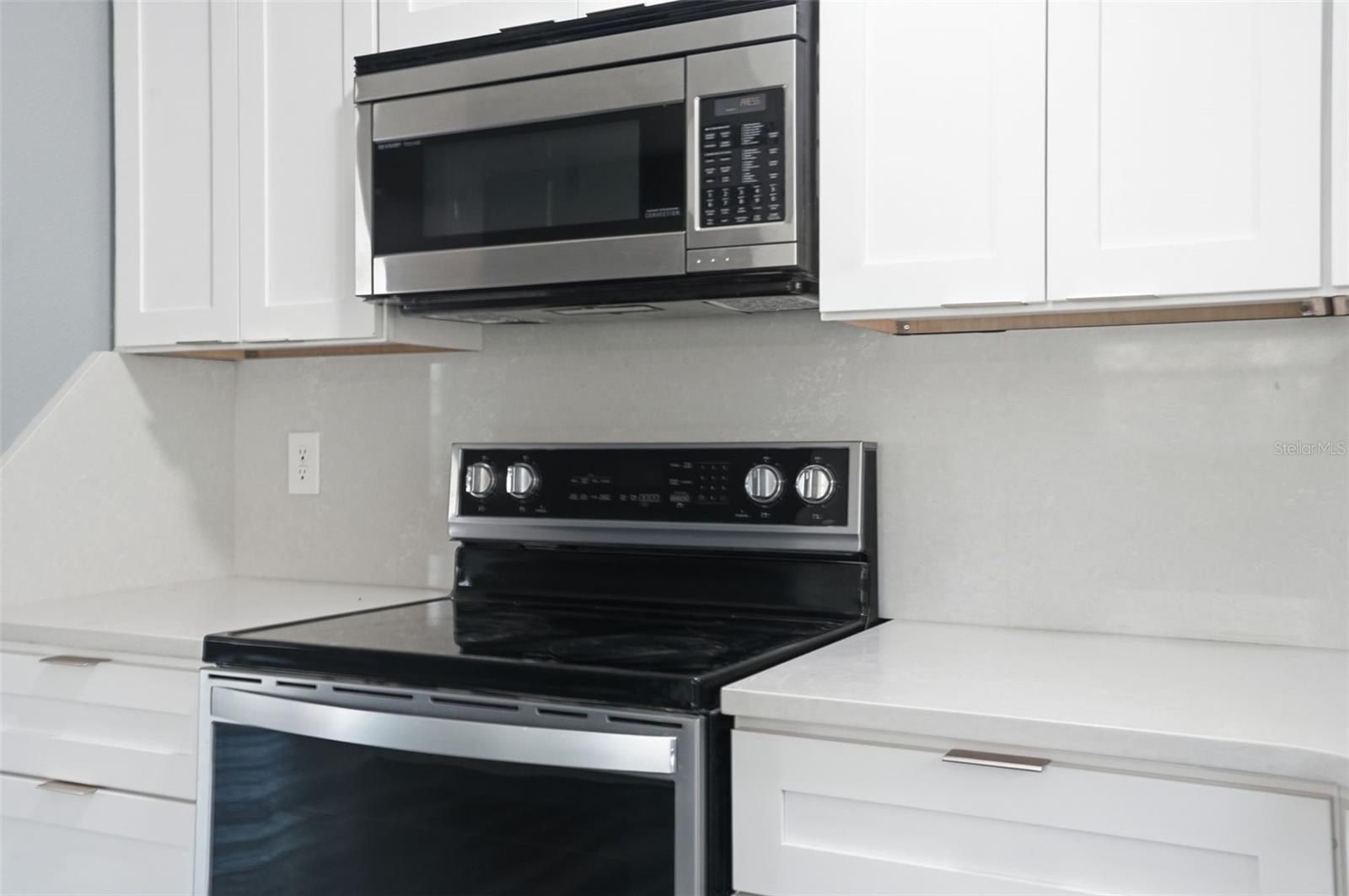 Image 14 of 35 For 16145 Snow Memorial Highway