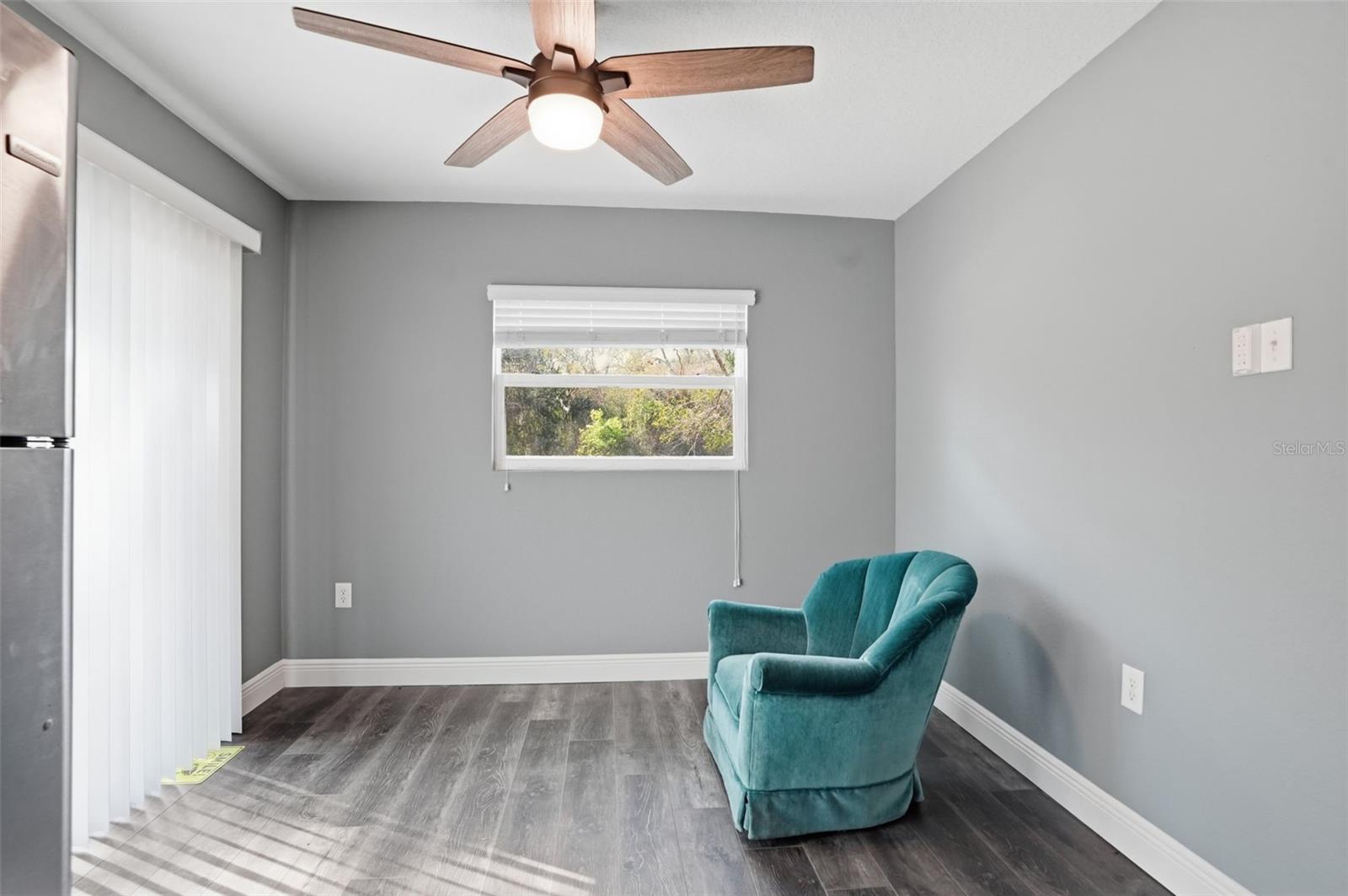 Image 16 of 35 For 16145 Snow Memorial Highway