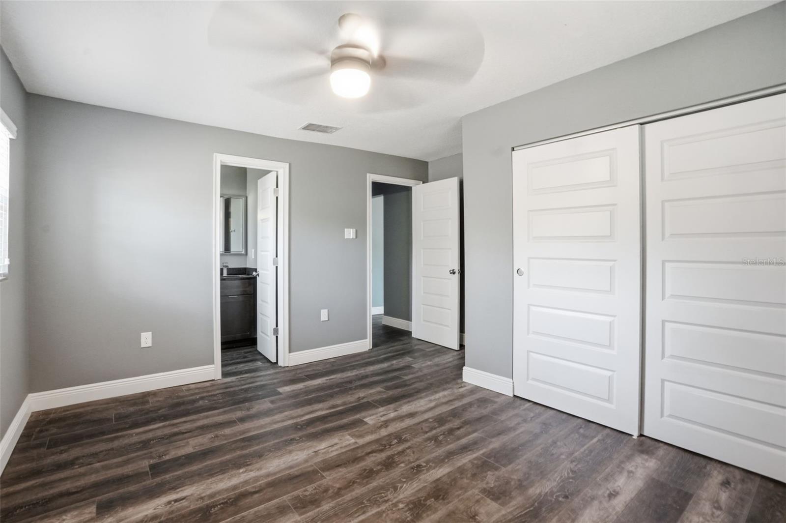 Image 18 of 35 For 16145 Snow Memorial Highway