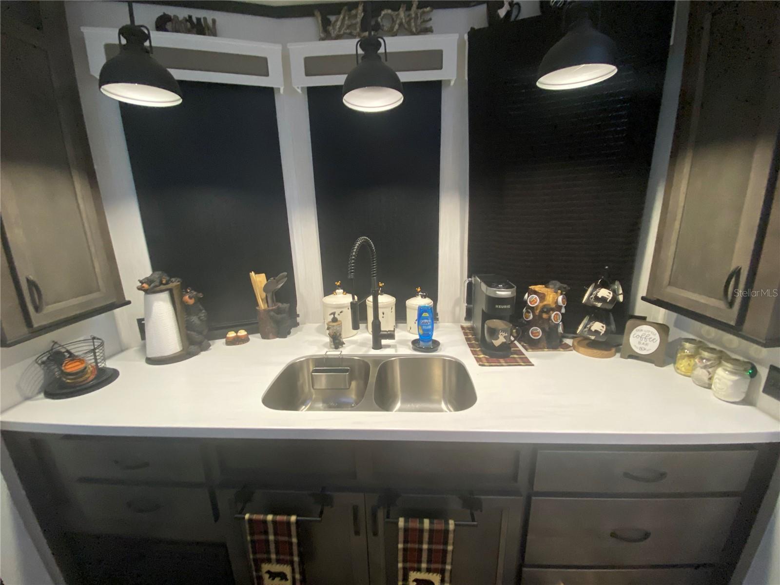 Image 13 of 42 For 25059 143rd Place Ne 102