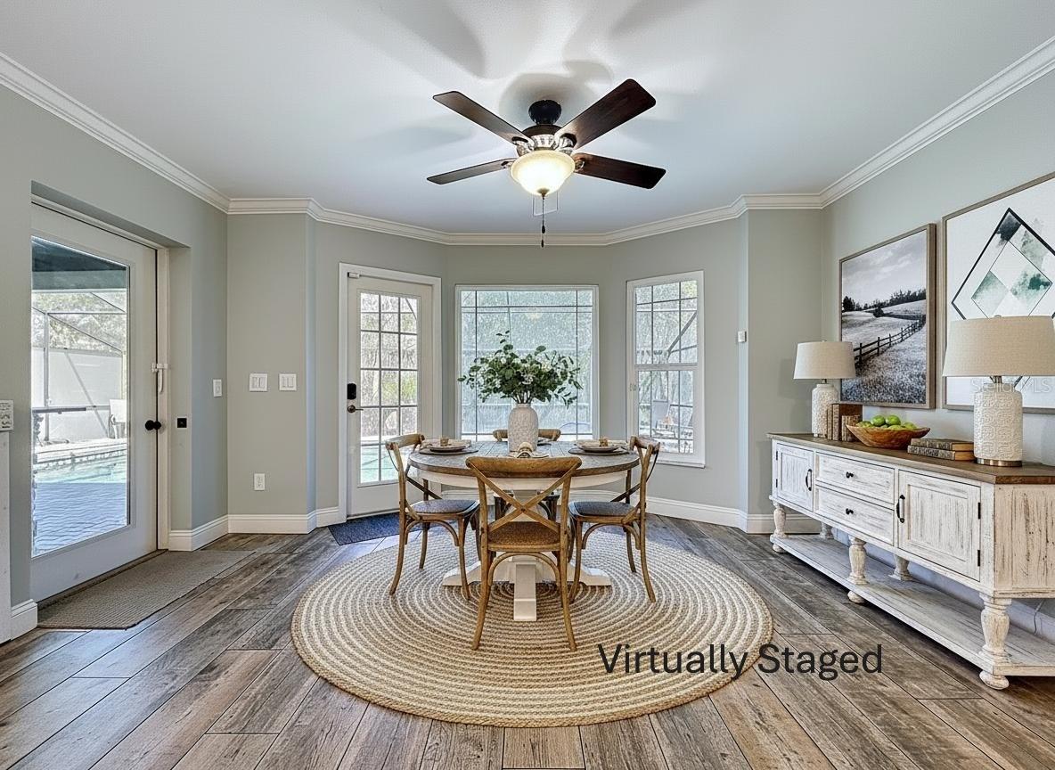 Listing photo id 21 for 10655 Lakeview Drive