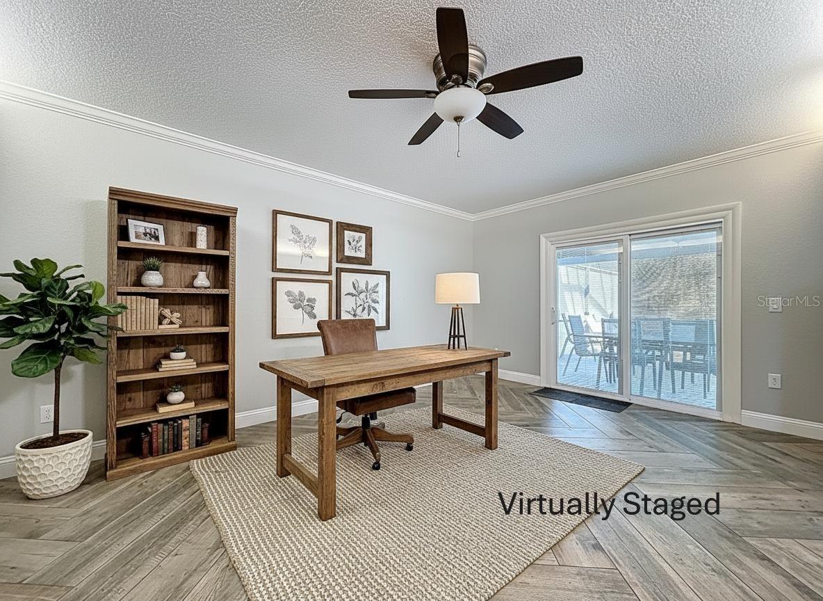 Listing photo id 26 for 10655 Lakeview Drive