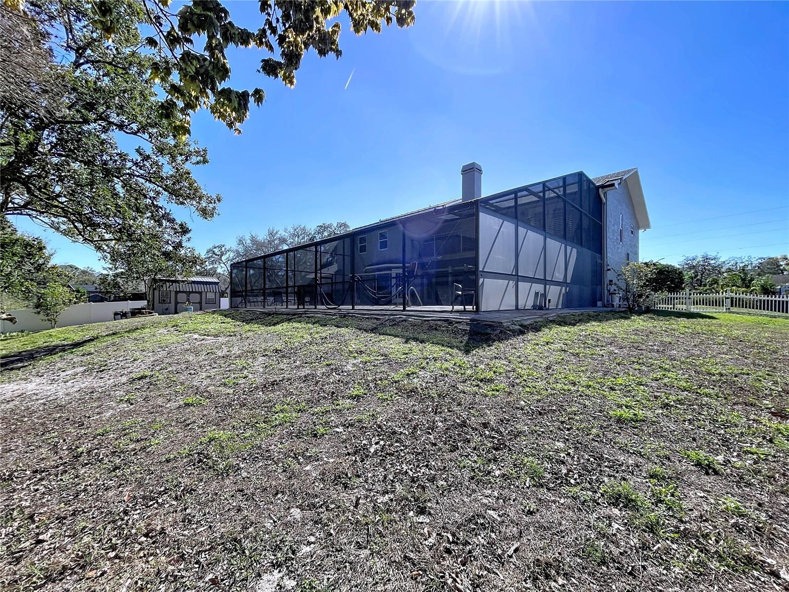 Listing photo id 69 for 10655 Lakeview Drive