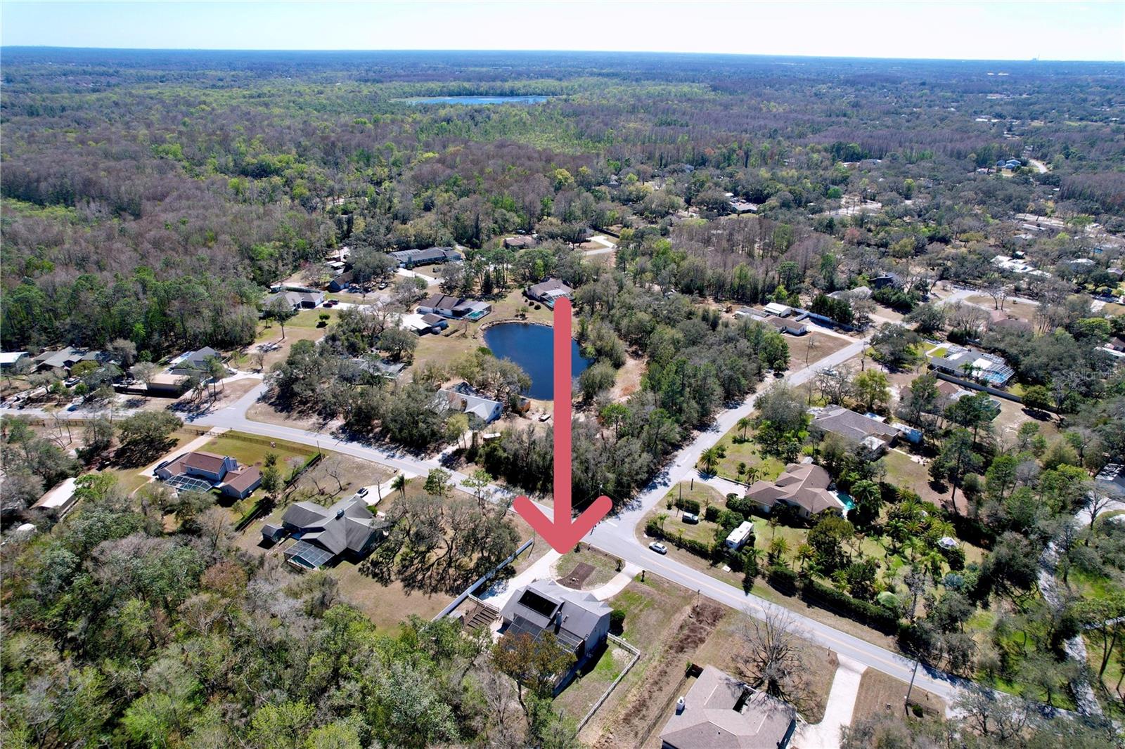 Listing photo id 73 for 10655 Lakeview Drive