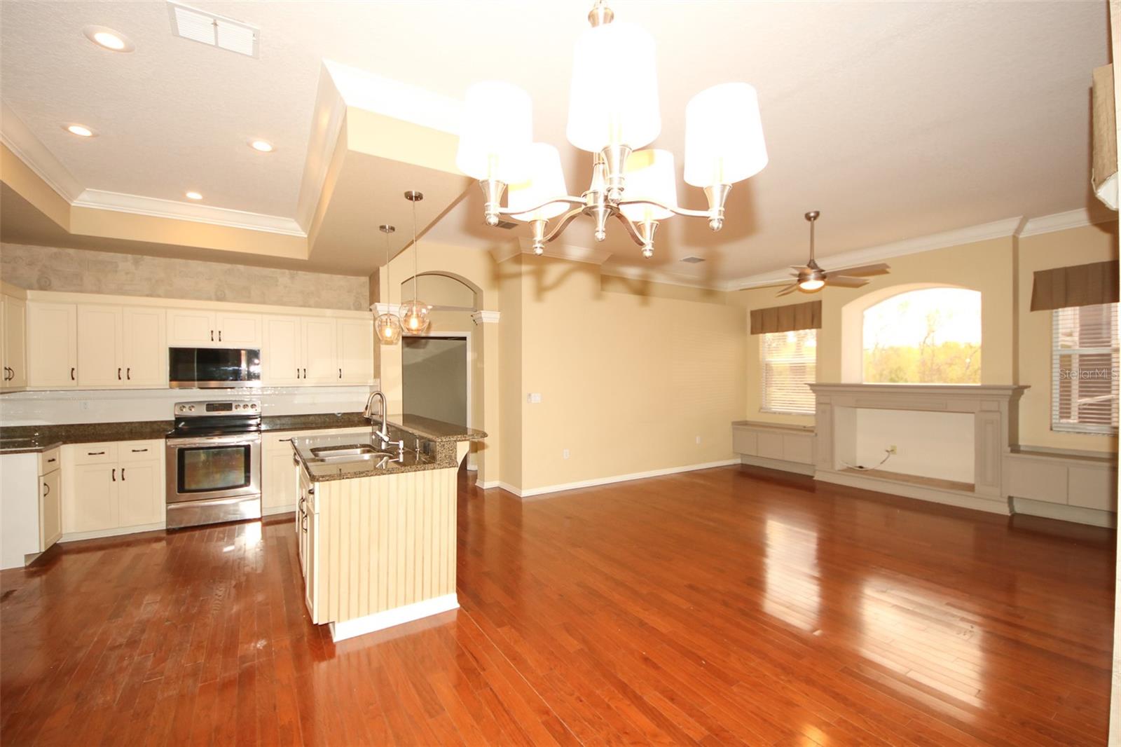 Image 14 of 46 For 8506 Coral Creek Loop