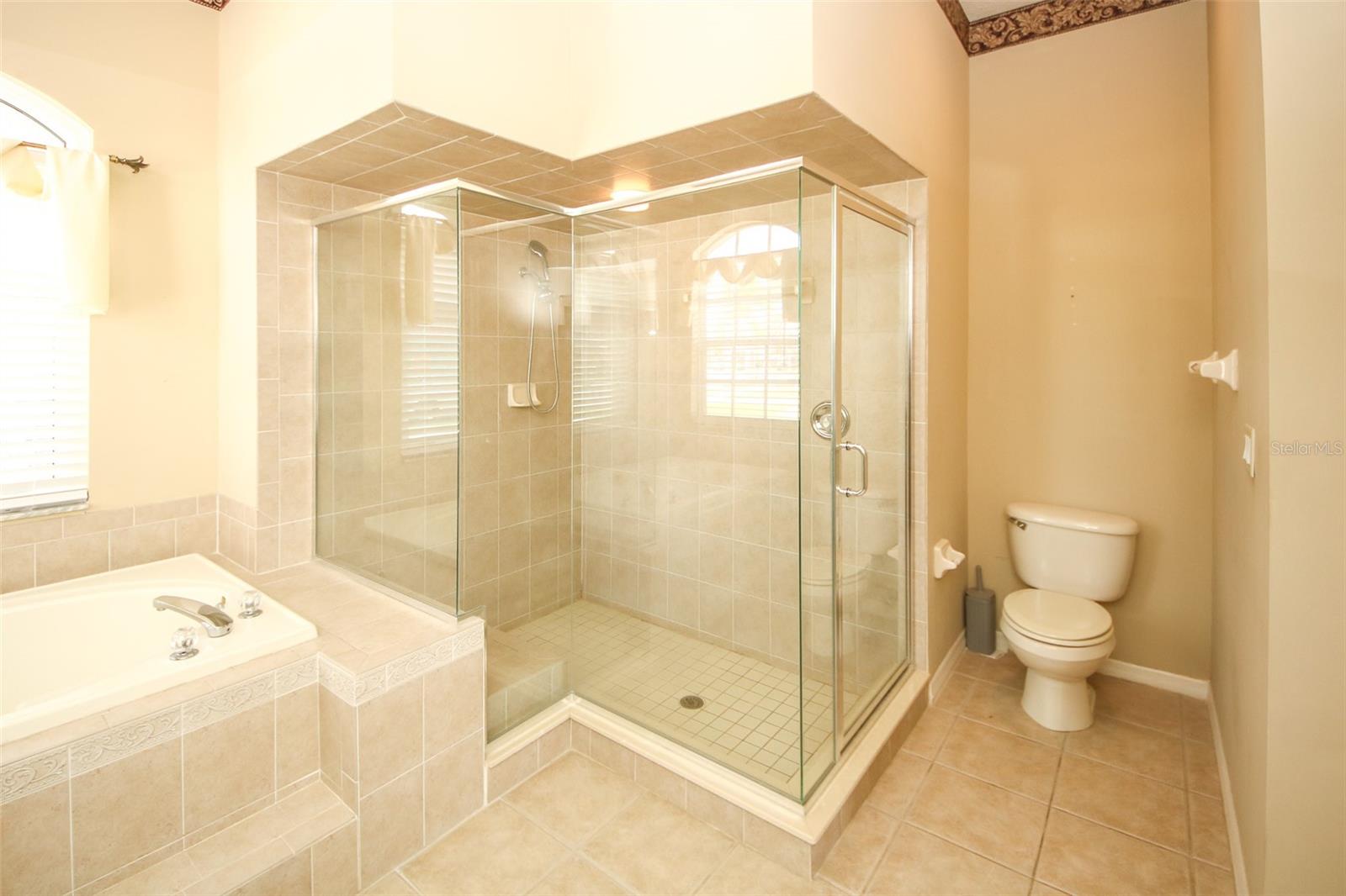 Image 21 of 46 For 8506 Coral Creek Loop