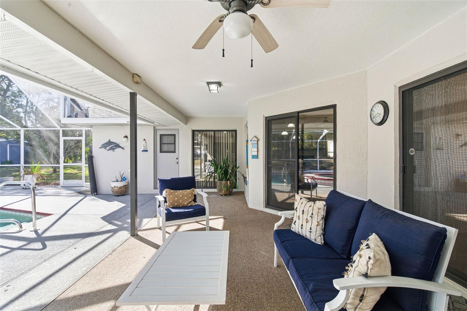 Listing photo id 36 for 3050 Stephanie Drive