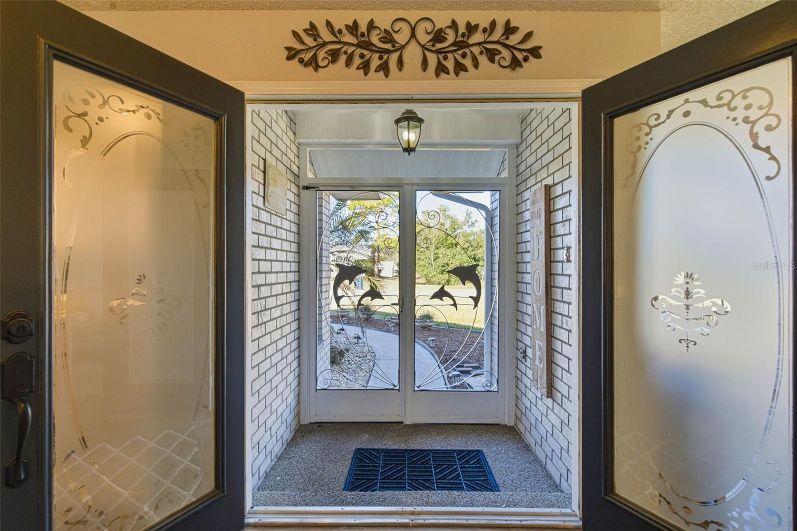 Listing photo id 4 for 3050 Stephanie Drive