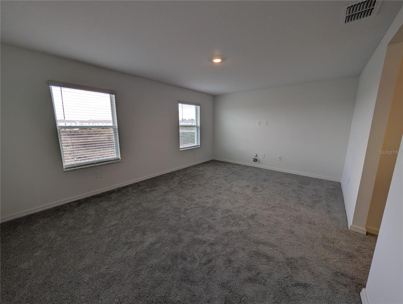 Image 9 of 31 For 32021 Spiceberry Street