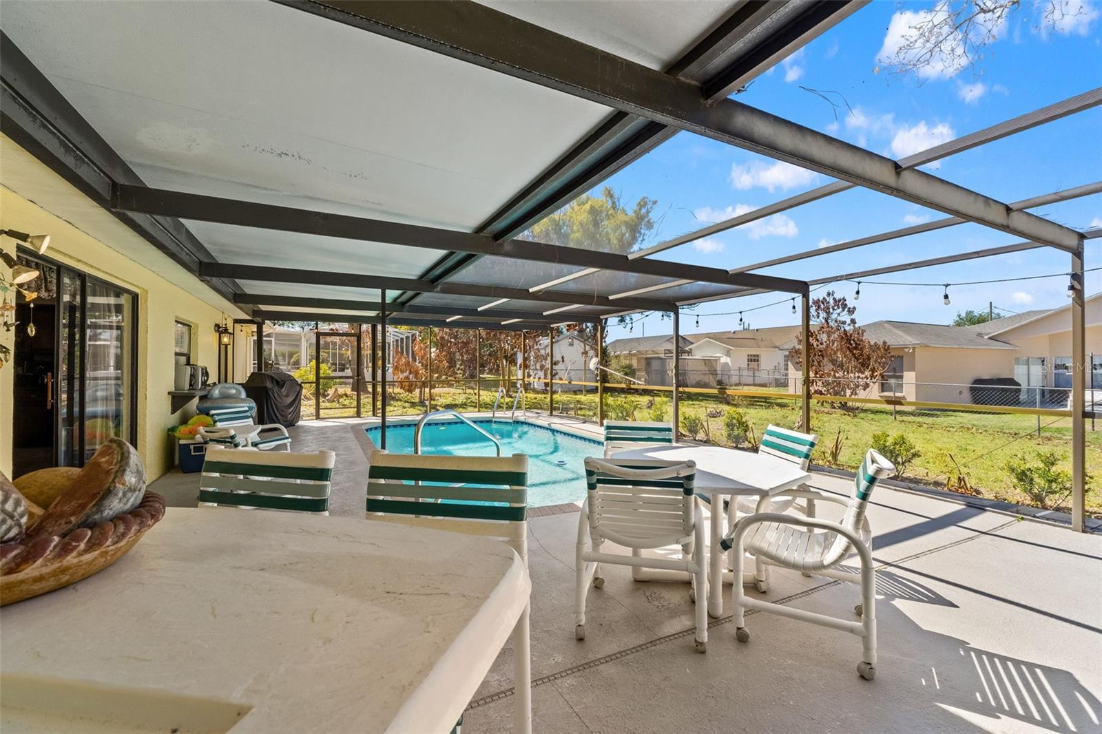 Image 31 of 34 For 4151 Montano Avenue