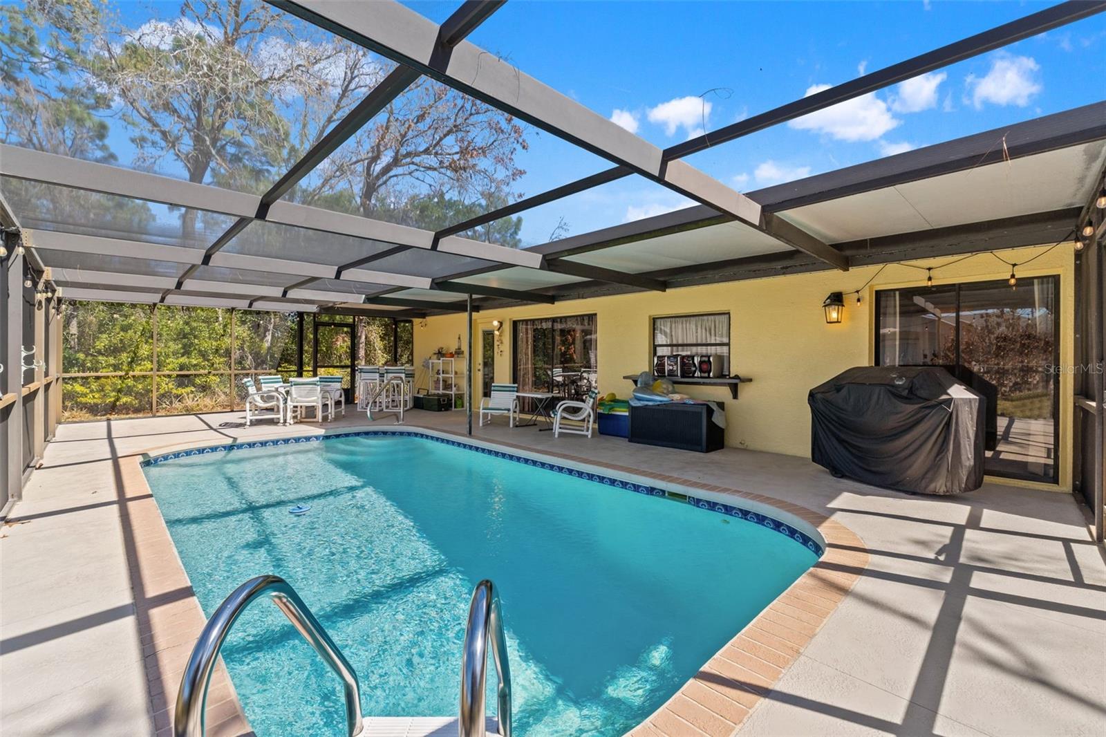 Image 34 of 34 For 4151 Montano Avenue