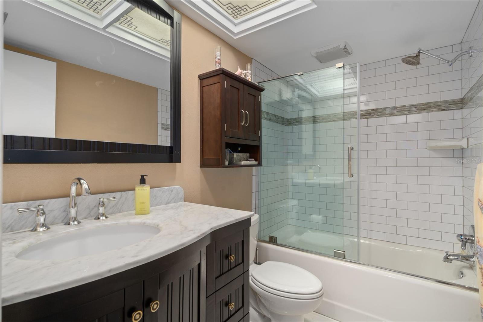 Image 26 of 46 For 2271 Republic Drive