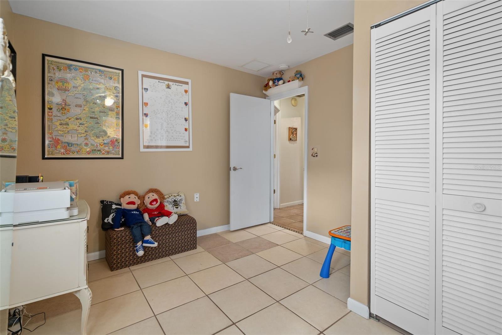 Image 29 of 46 For 2271 Republic Drive