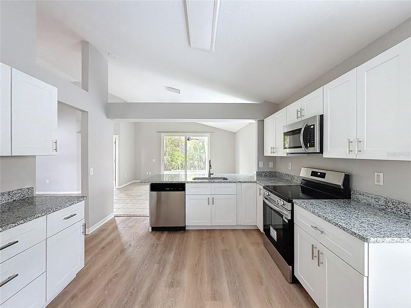 Image 11 of 46 For 4224 Savage Station Circle