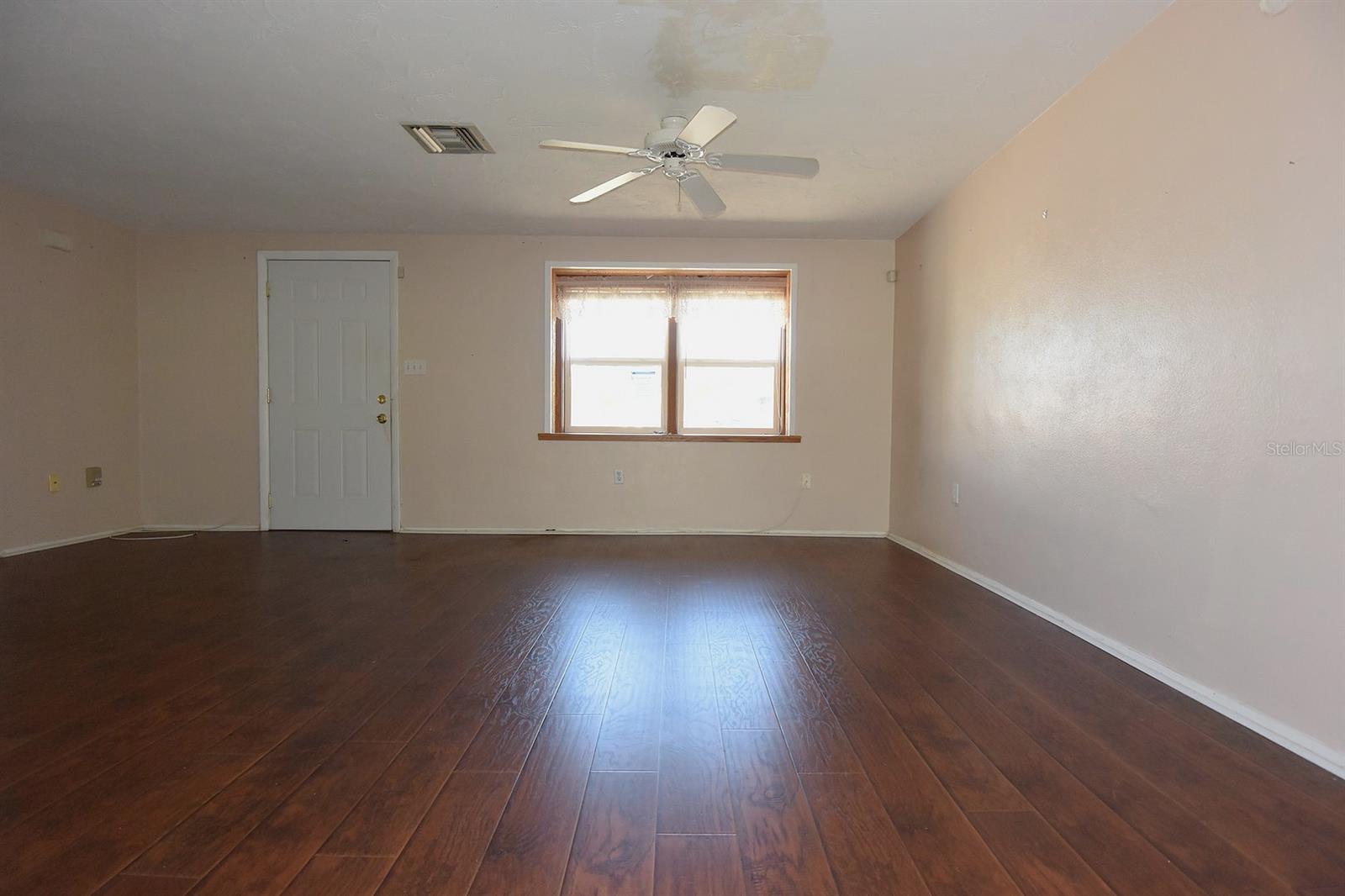 Image 12 of 56 For 5606 Belleza Drive