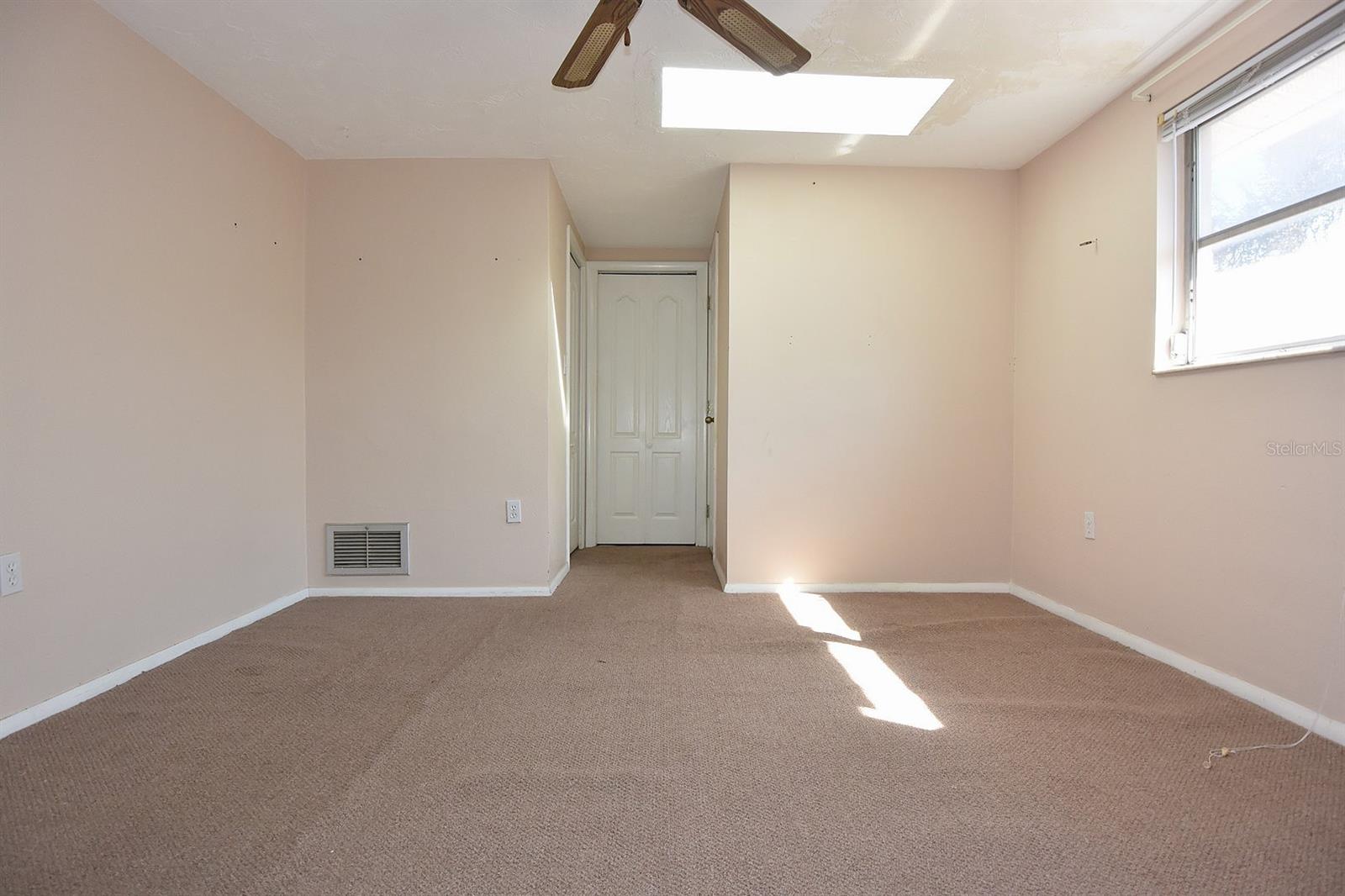 Image 24 of 56 For 5606 Belleza Drive