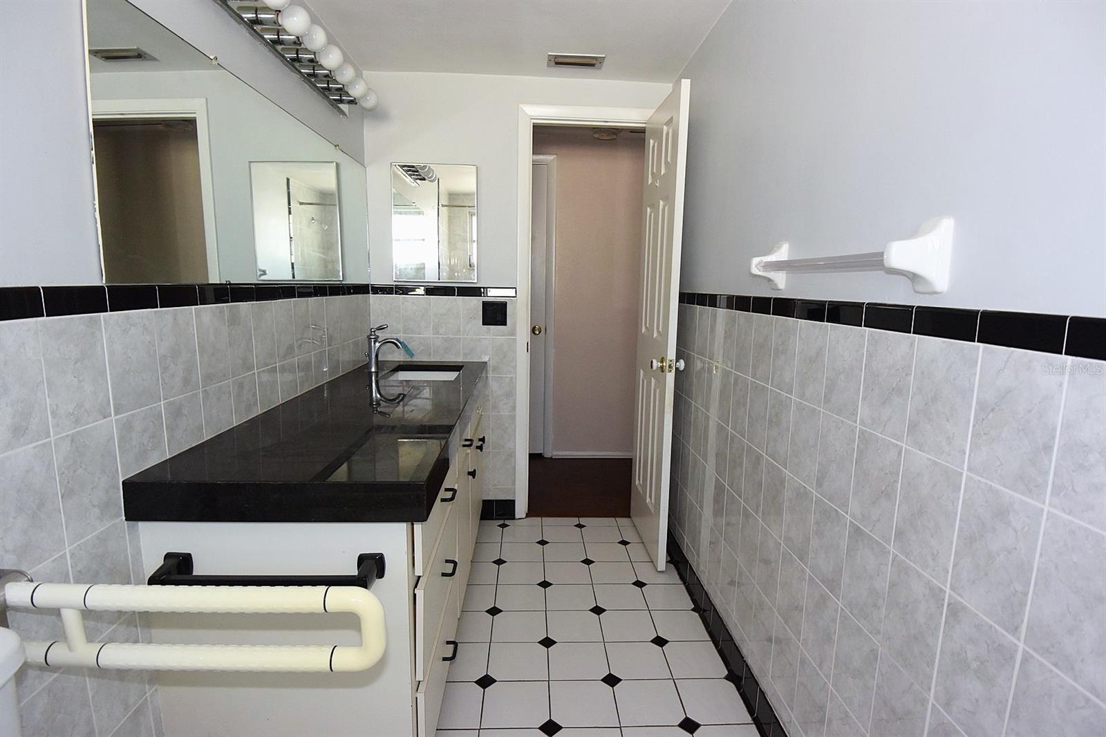 Image 39 of 56 For 5606 Belleza Drive