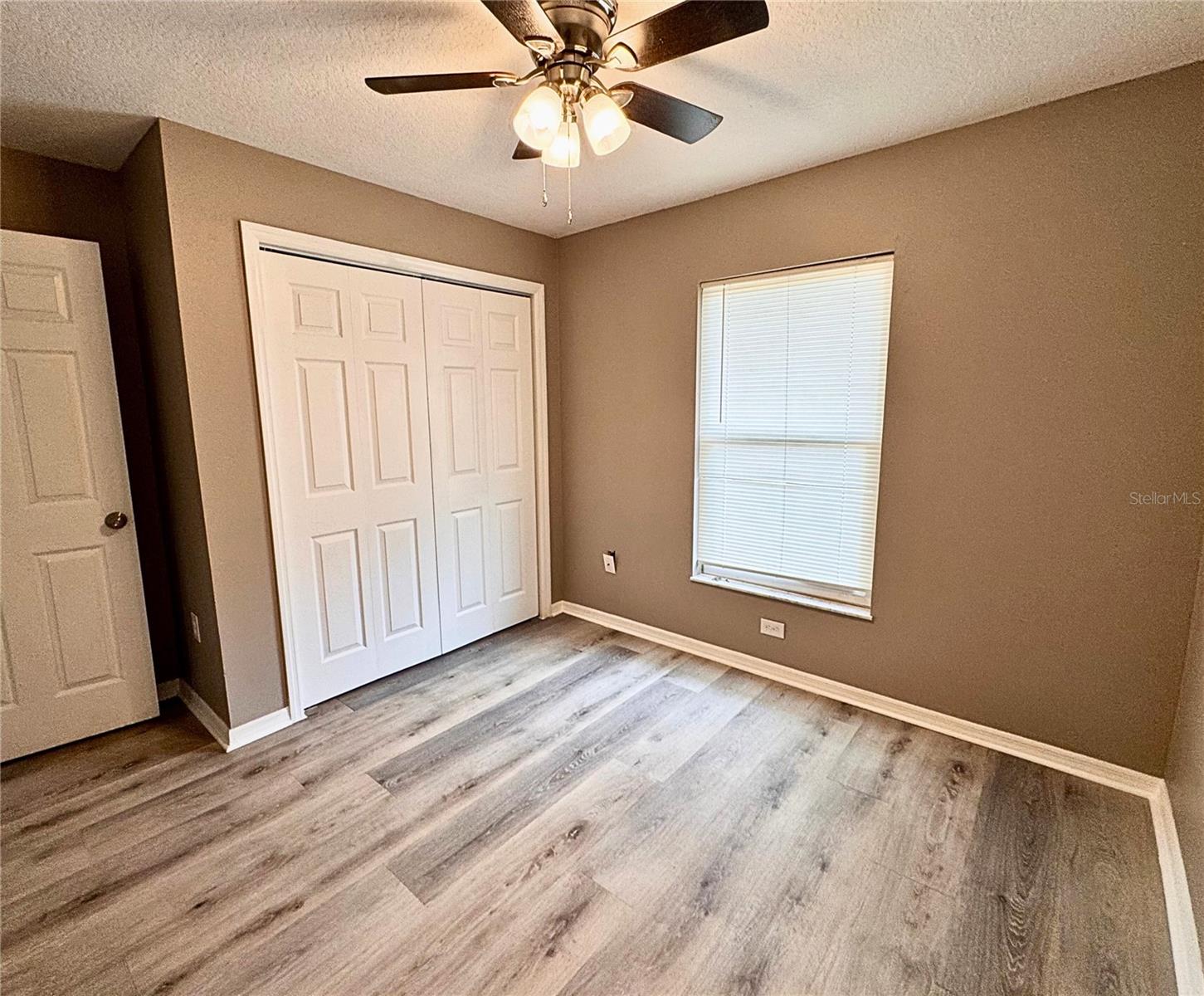 Image 11 of 23 For 1215 Gatewood Avenue