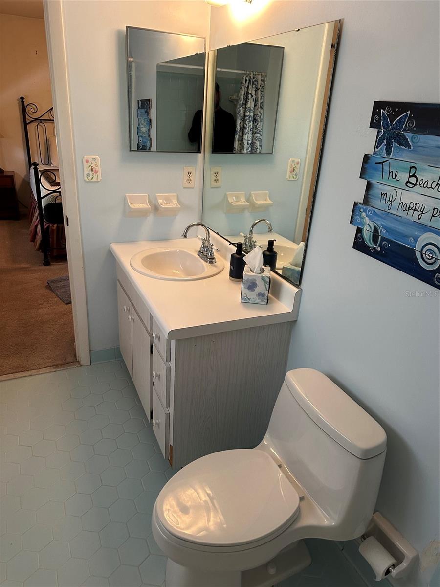 Image 16 of 28 For 5301 25th Place