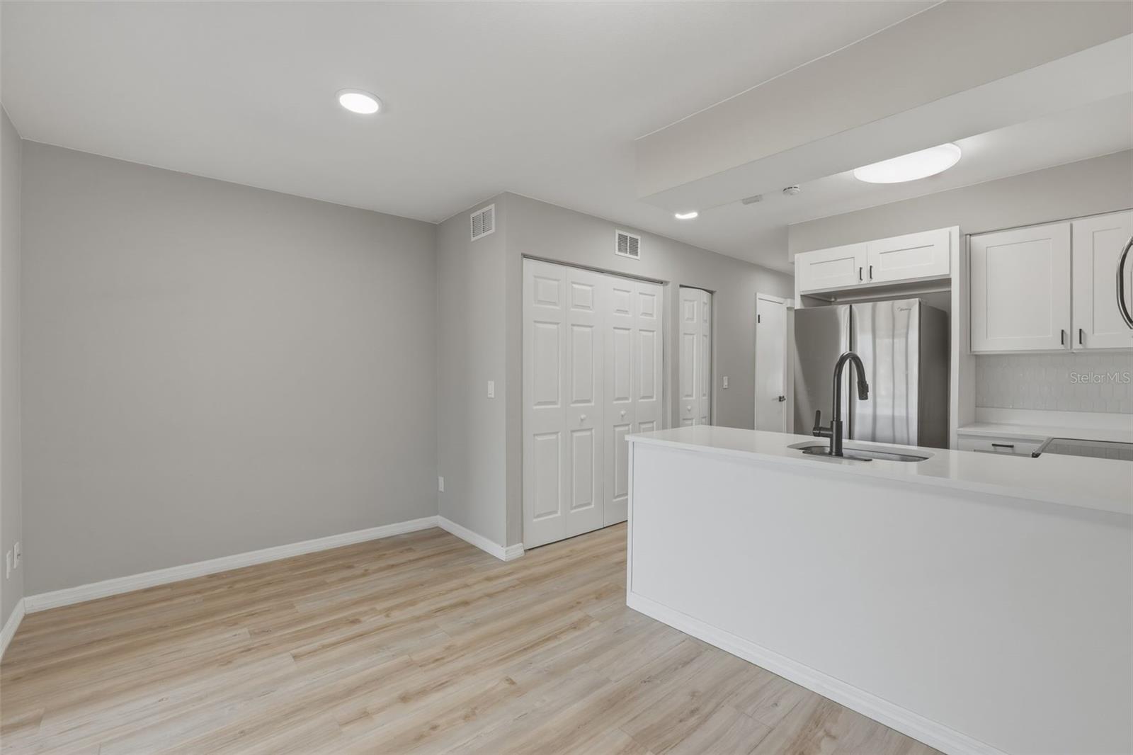 Image 14 of 29 For 6600 121st Avenue 3