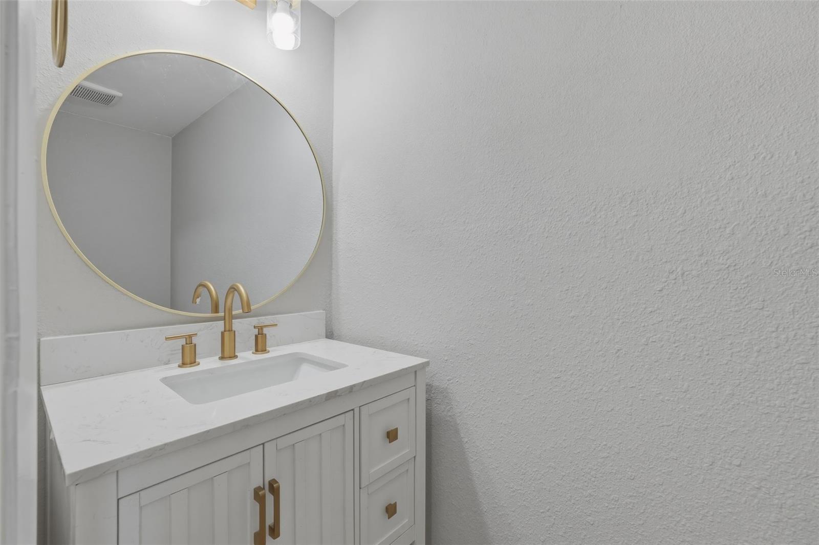 Image 15 of 29 For 6600 121st Avenue 3