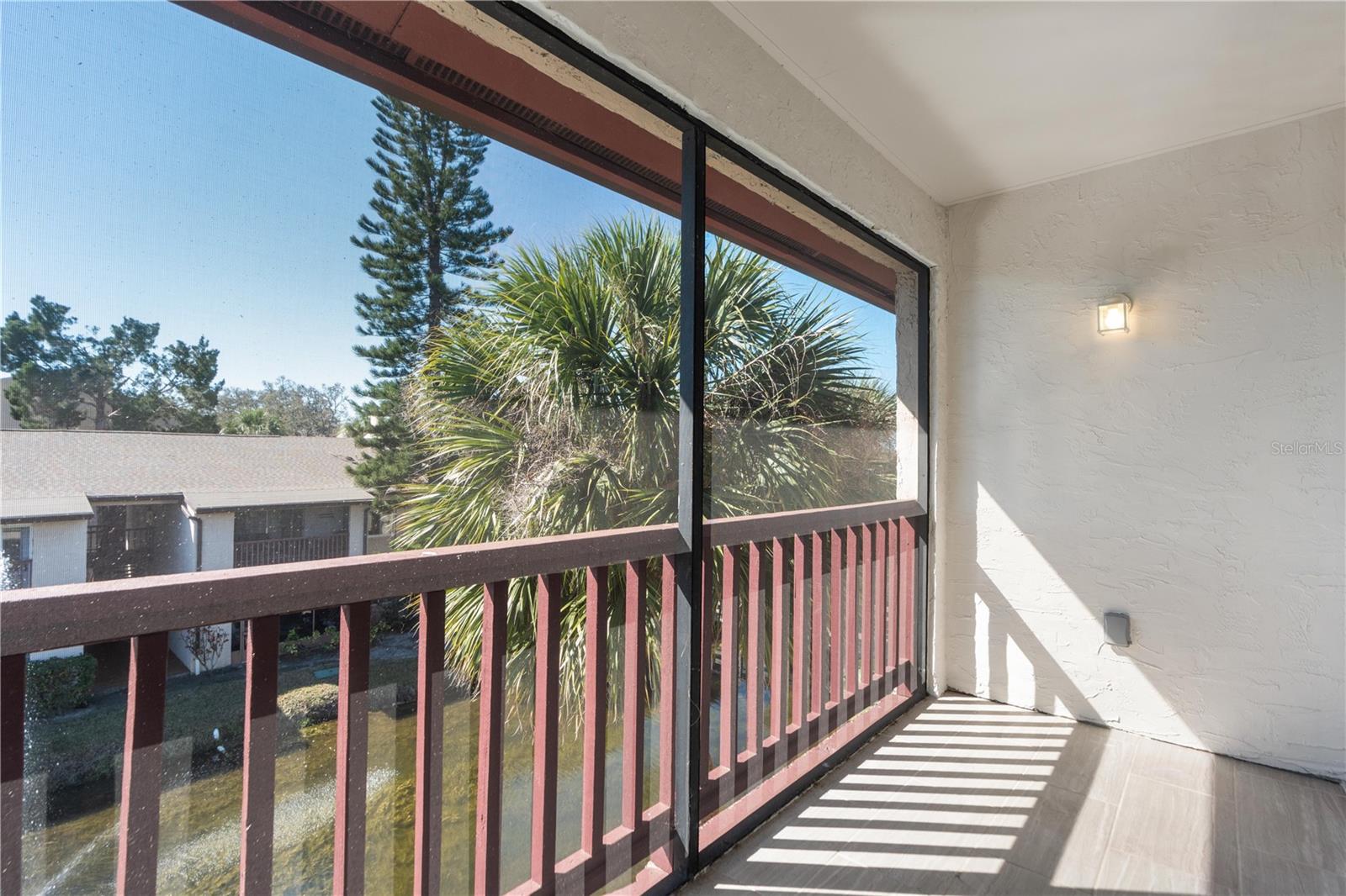 Image 12 of 30 For 3848 Lake Drive 137