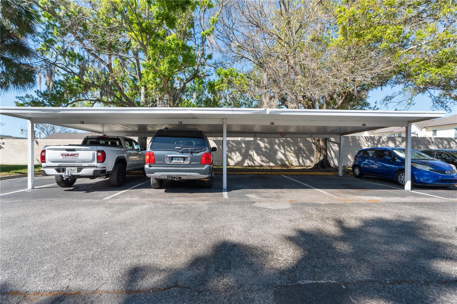 Image 21 of 27 For 3848 Lake Drive 138