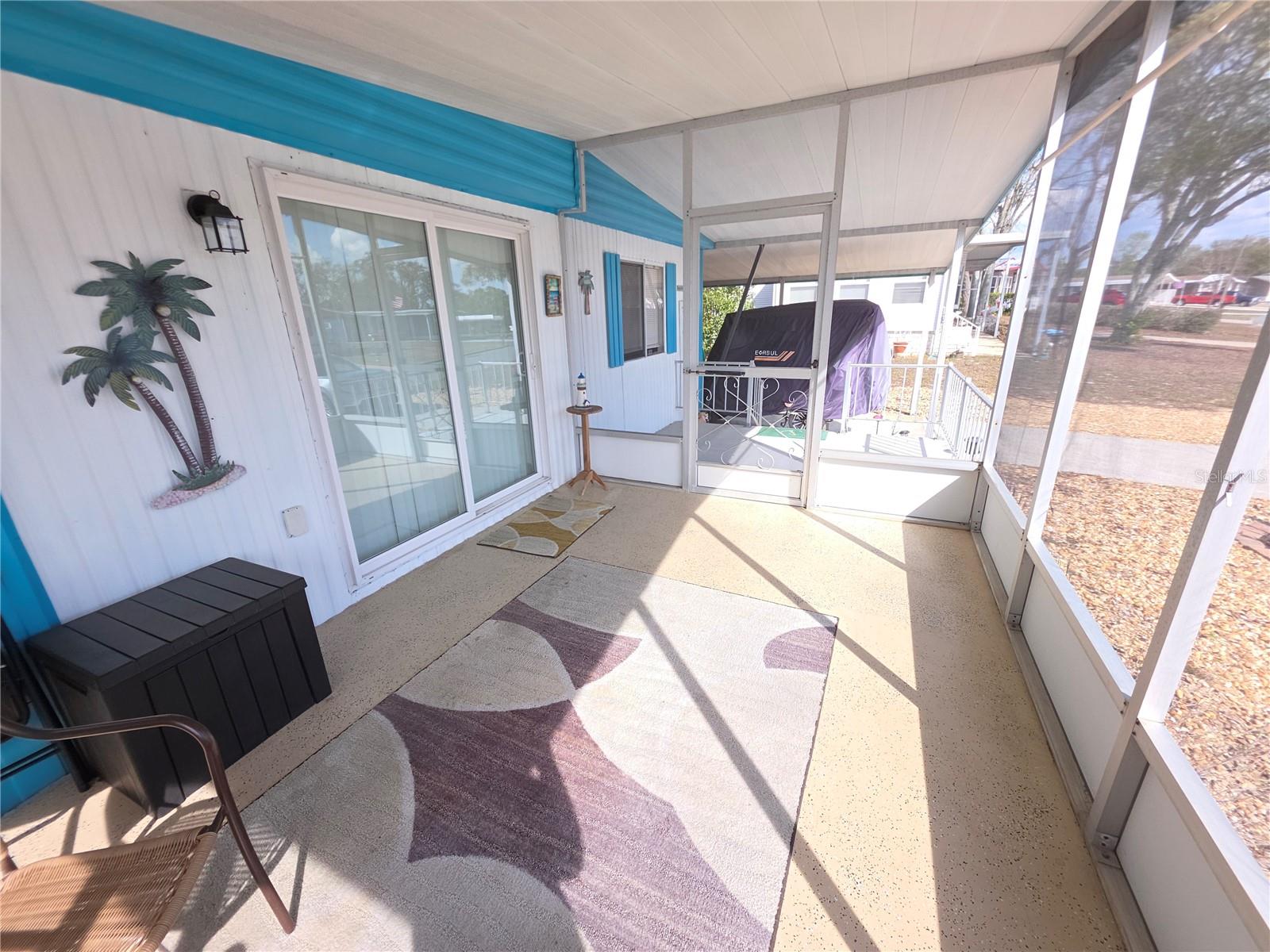 Image 16 of 19 For 12331 Fairway Avenue