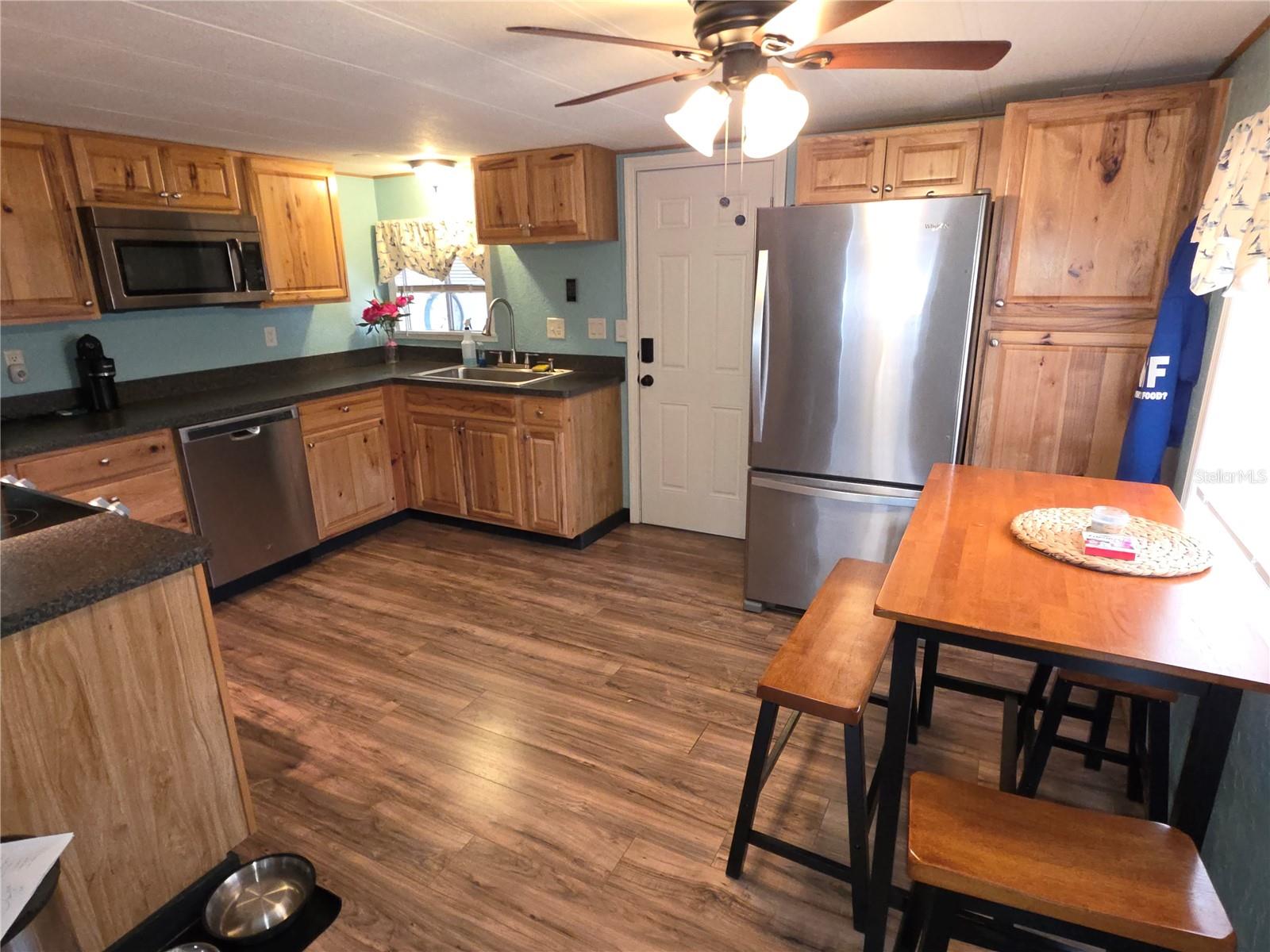 Image 3 of 19 For 12331 Fairway Avenue