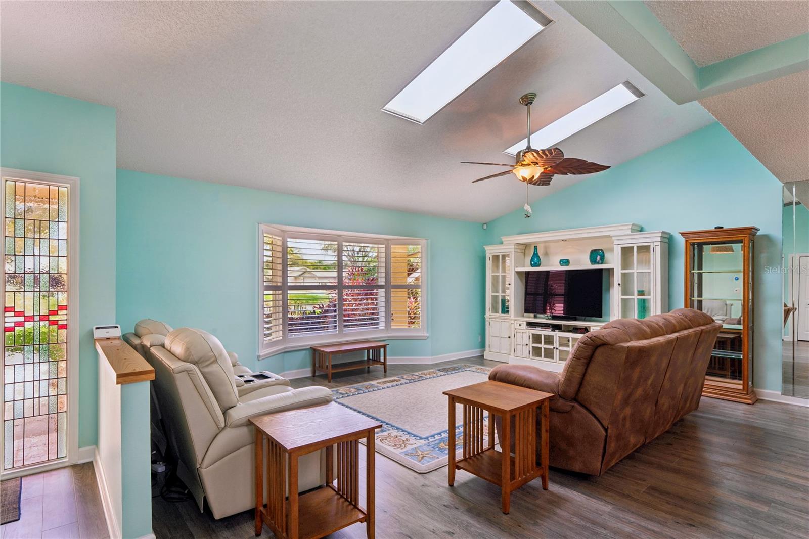 Image 3 of 80 For 3817 Erin Brook Drive