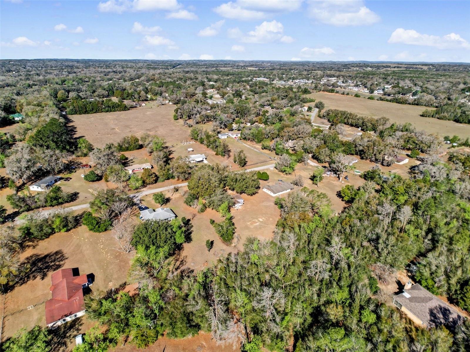 Image 26 of 29 For 6070 Honeysuckle Lane