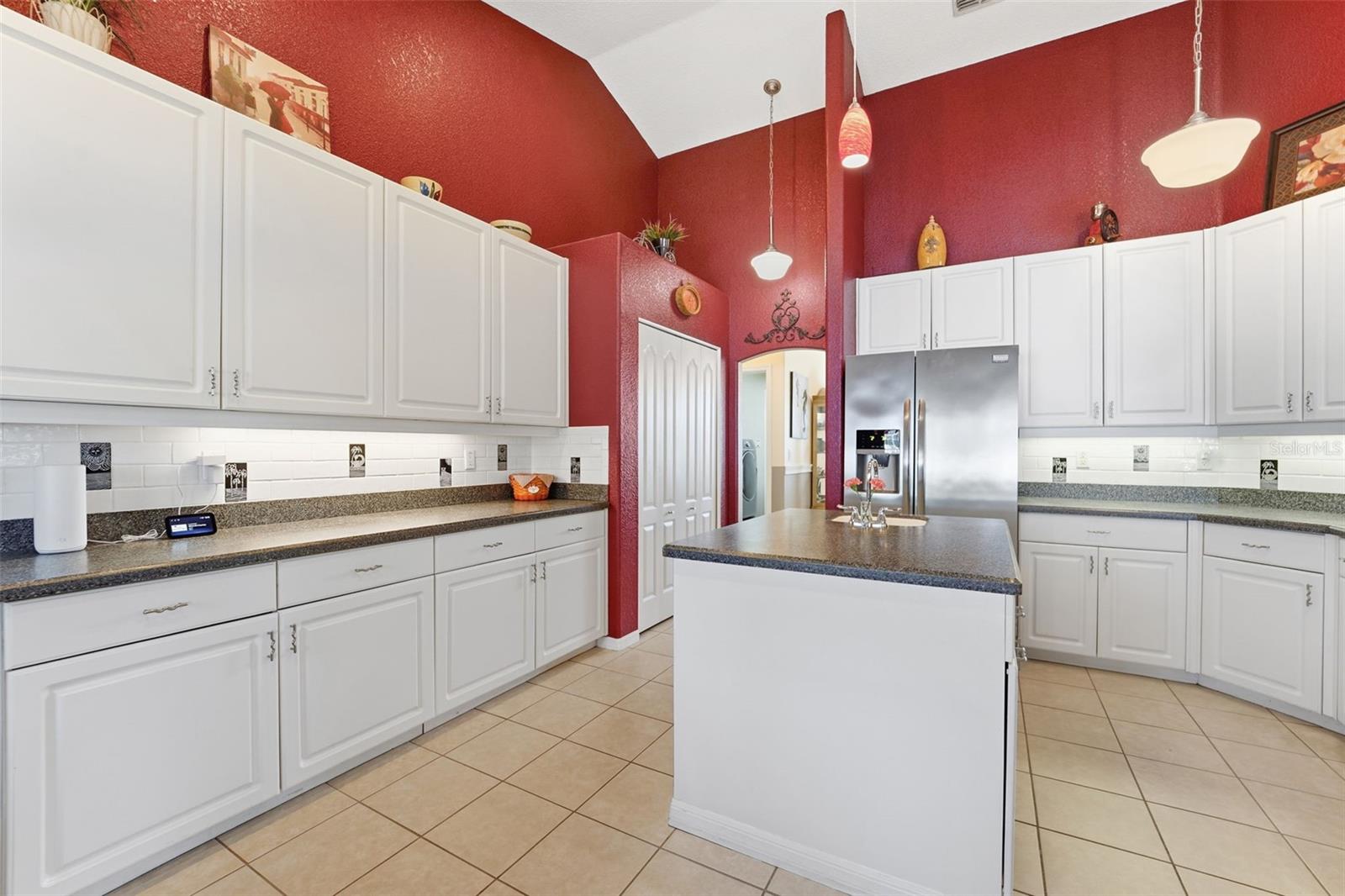 Image 11 of 34 For 15407 Cambria Drive