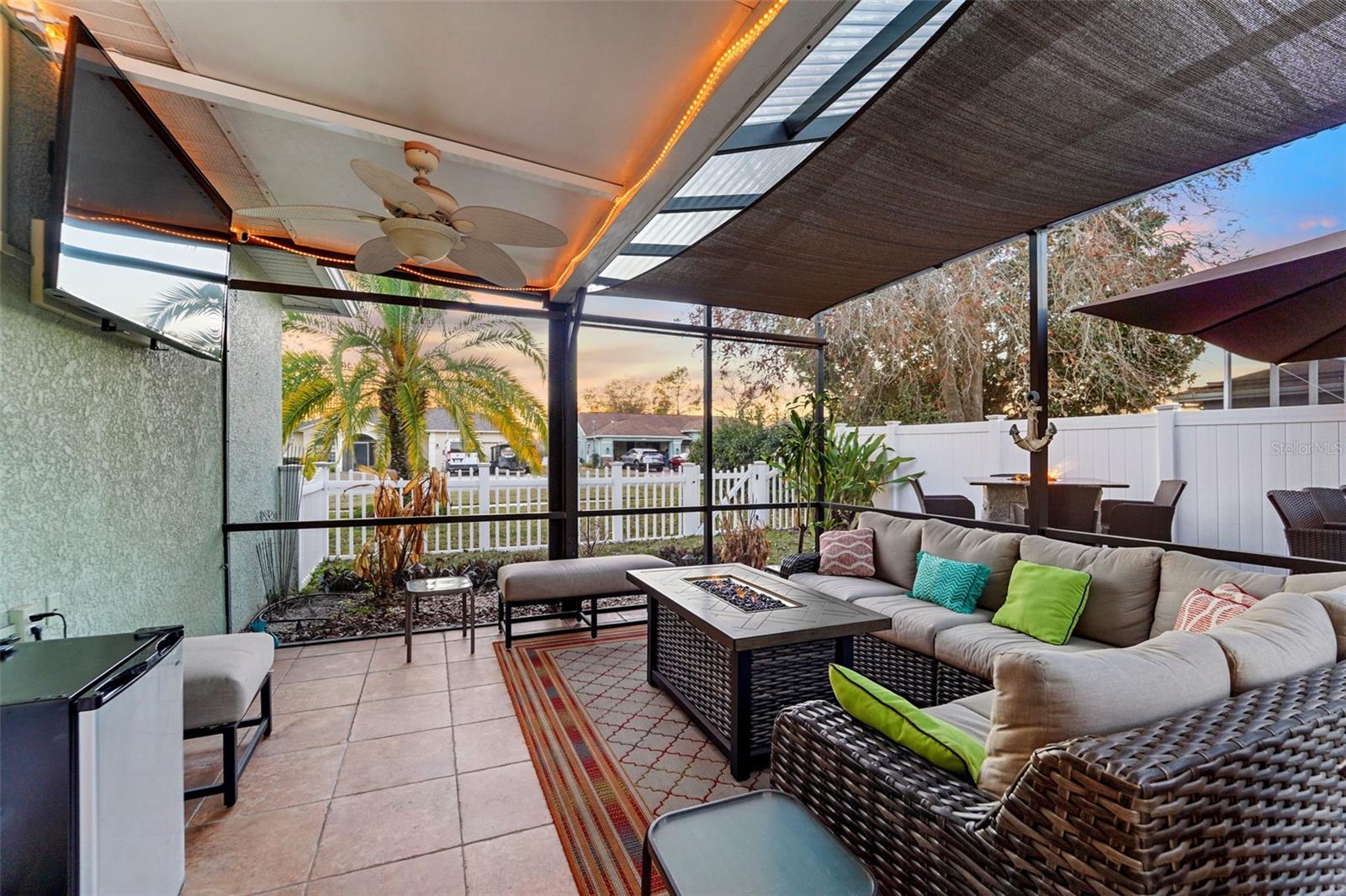 Image 27 of 34 For 15407 Cambria Drive